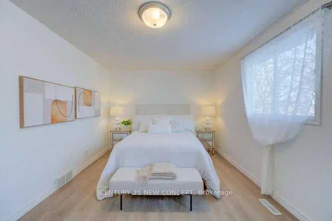 Photo 22 of 34 Parkside Drive, Brant, Paris — HOMEH