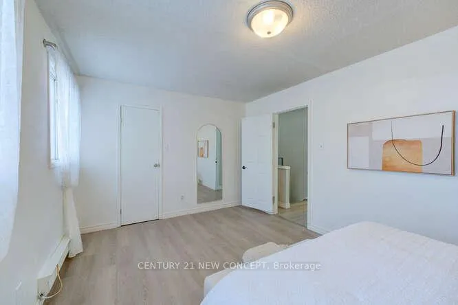 Photo 23 of 34 Parkside Drive, Brant, Paris — HOMEH