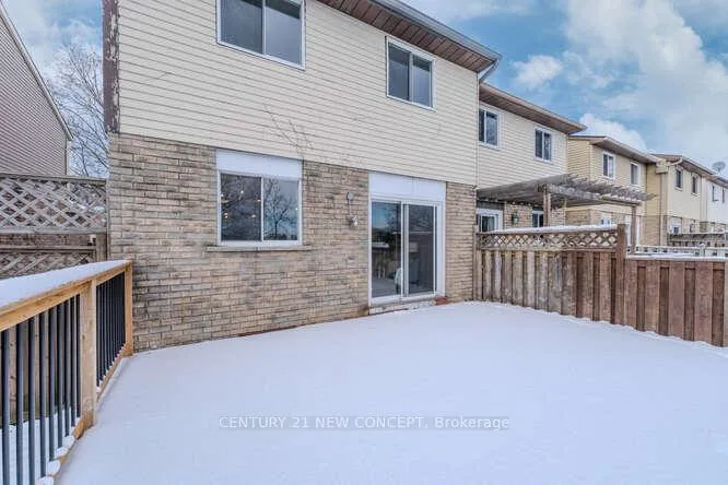 Photo 36 of 34 Parkside Drive, Brant, Paris — HOMEH