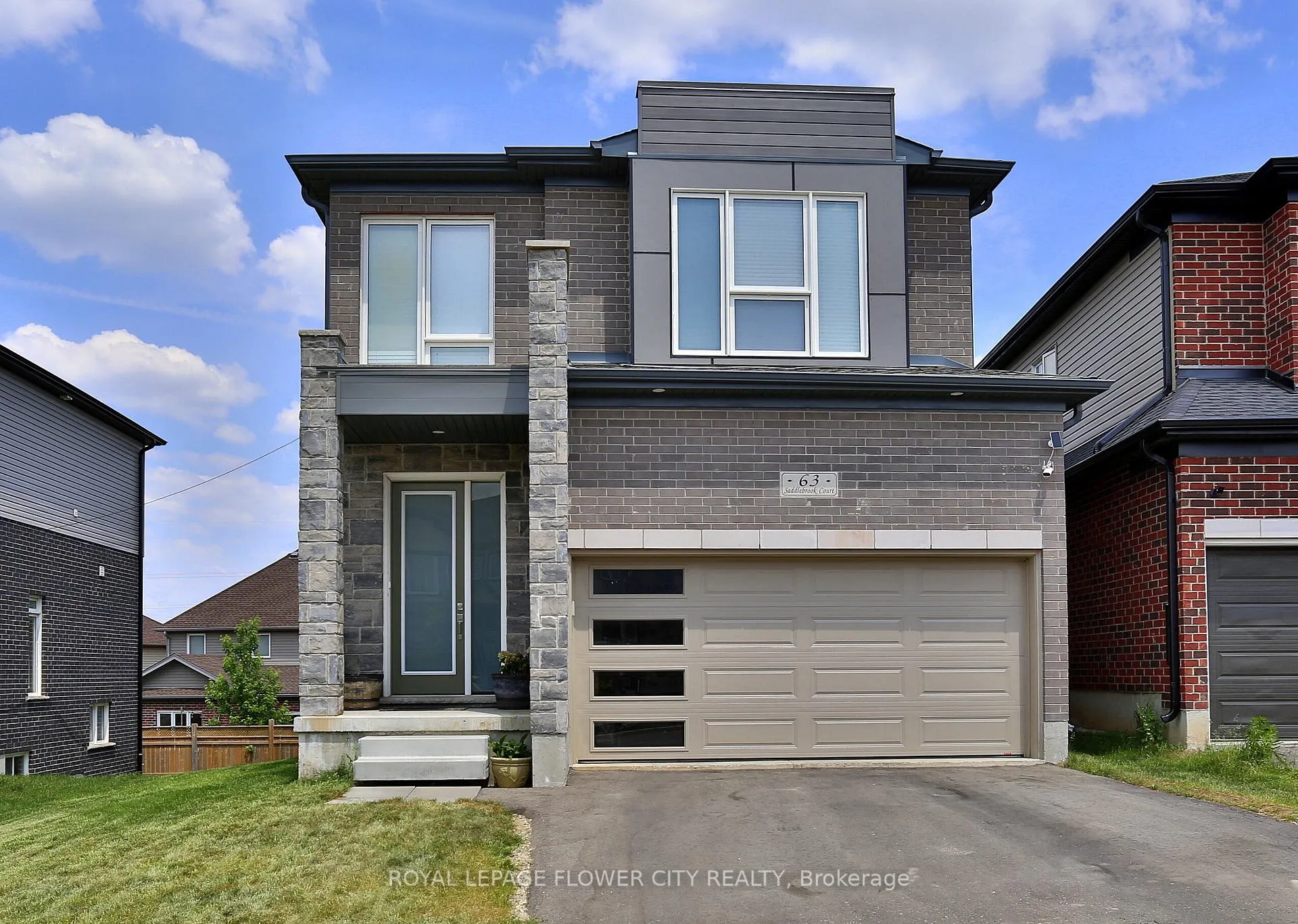 Photo 1 of 63 Saddlebrook Court, Kitchener, Huron Park — HOMEH