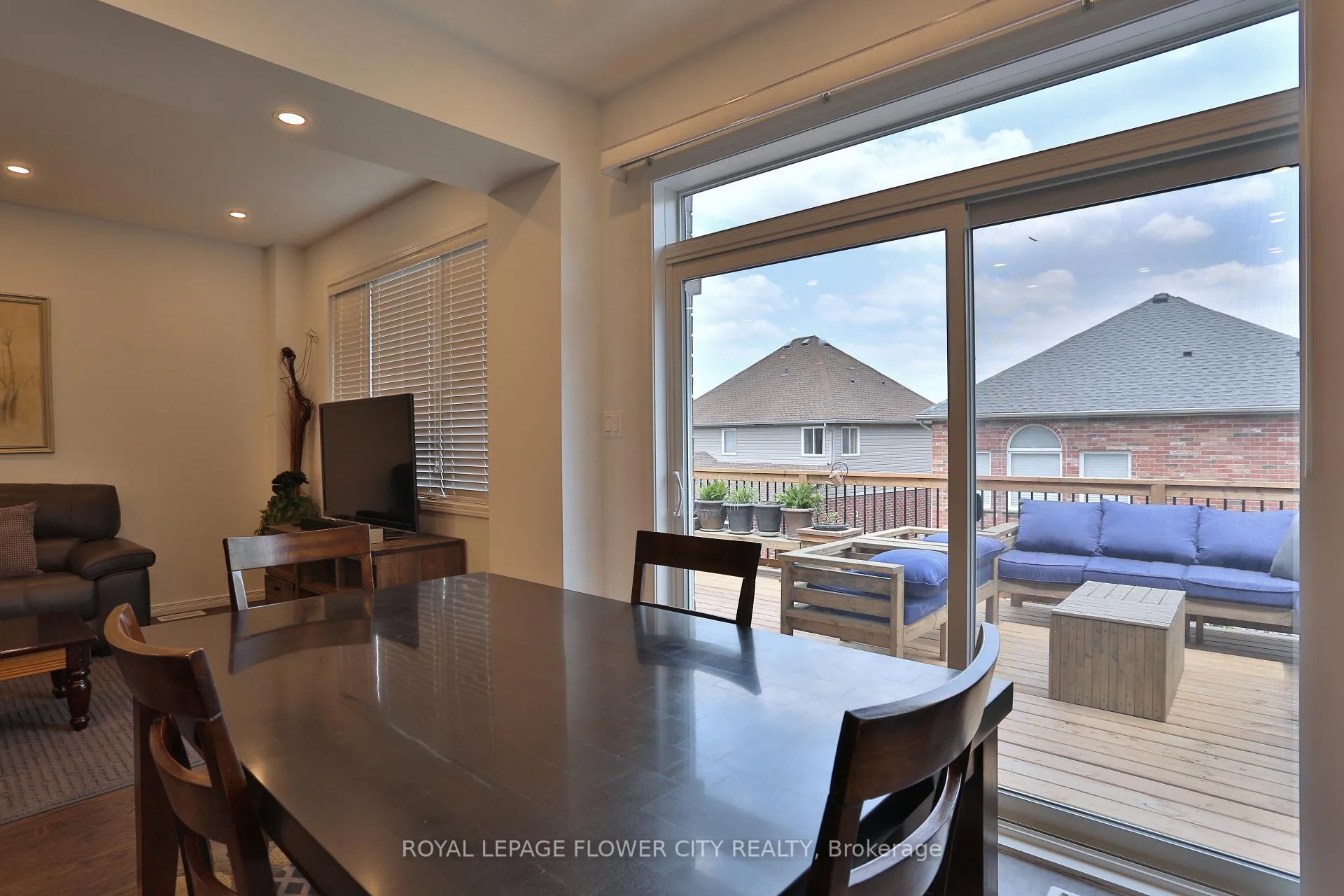 Photo 13 of 63 Saddlebrook Court, Kitchener, Huron Park — HOMEH