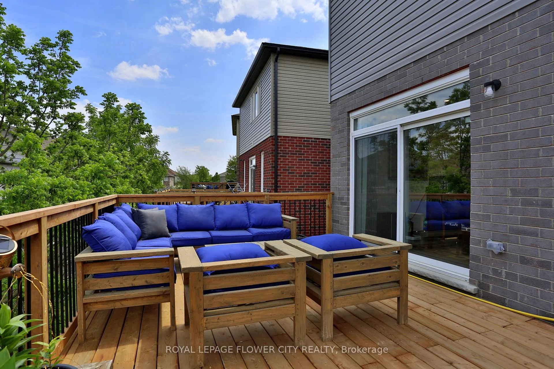Photo 16 of 63 Saddlebrook Court, Kitchener, Huron Park — HOMEH