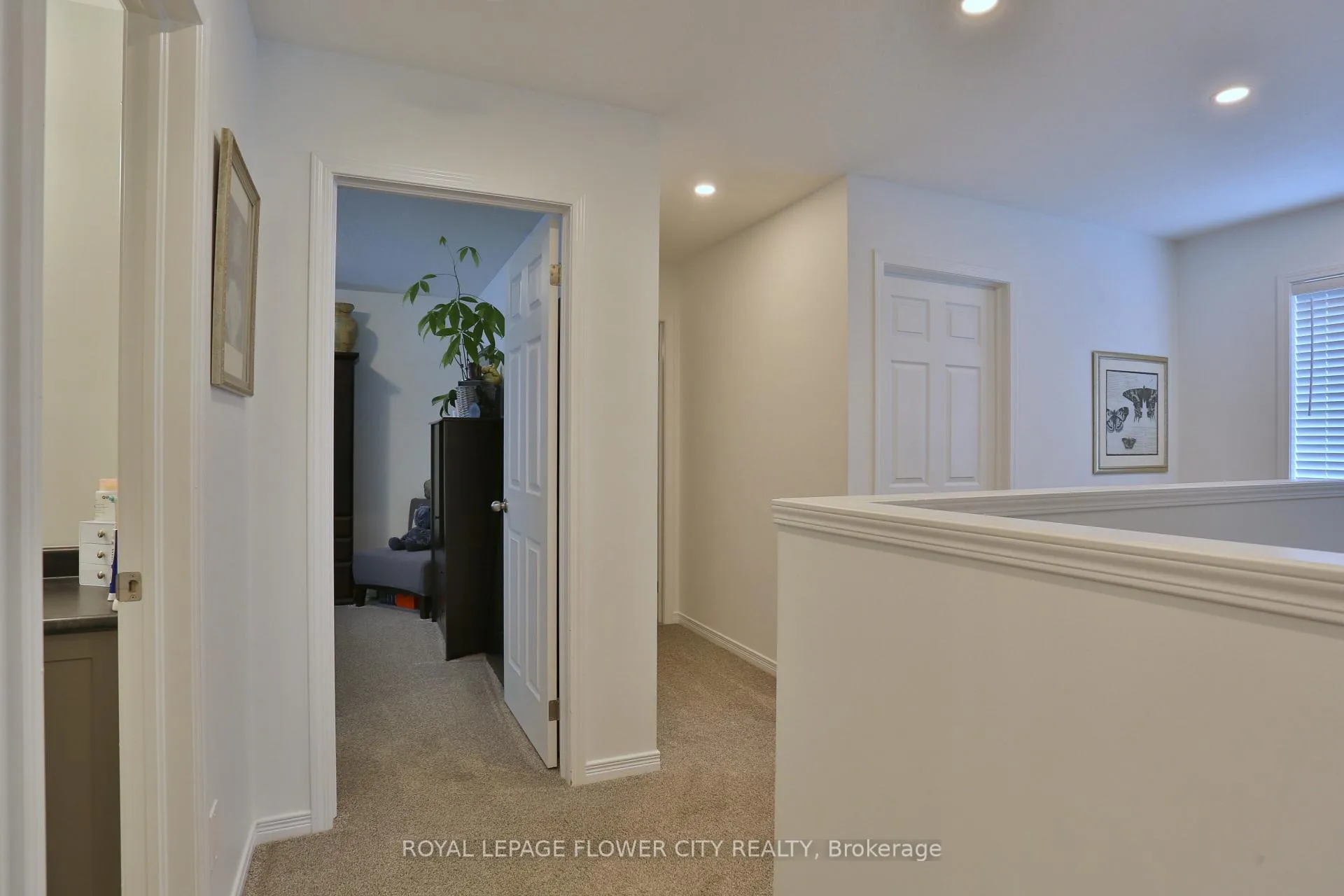 Photo 19 of 63 Saddlebrook Court, Kitchener, Huron Park — HOMEH
