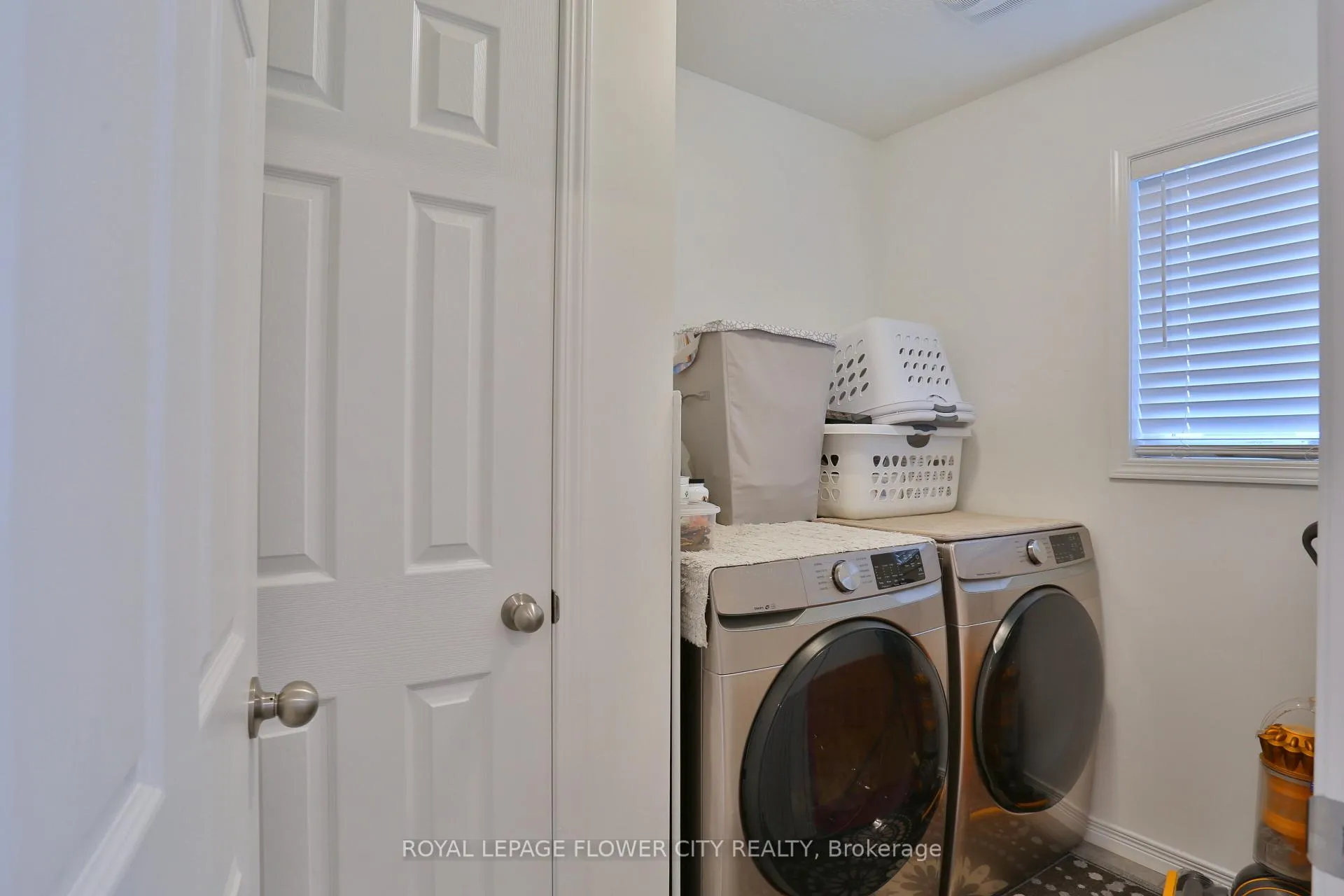 Photo 31 of 63 Saddlebrook Court, Kitchener, Huron Park — HOMEH