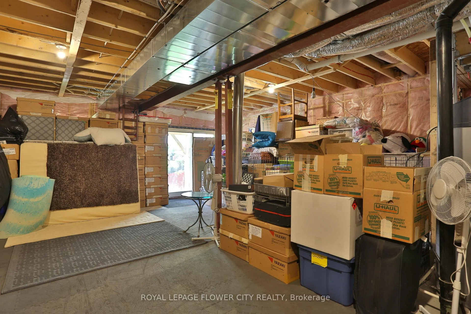 Photo 32 of 63 Saddlebrook Court, Kitchener, Huron Park — HOMEH