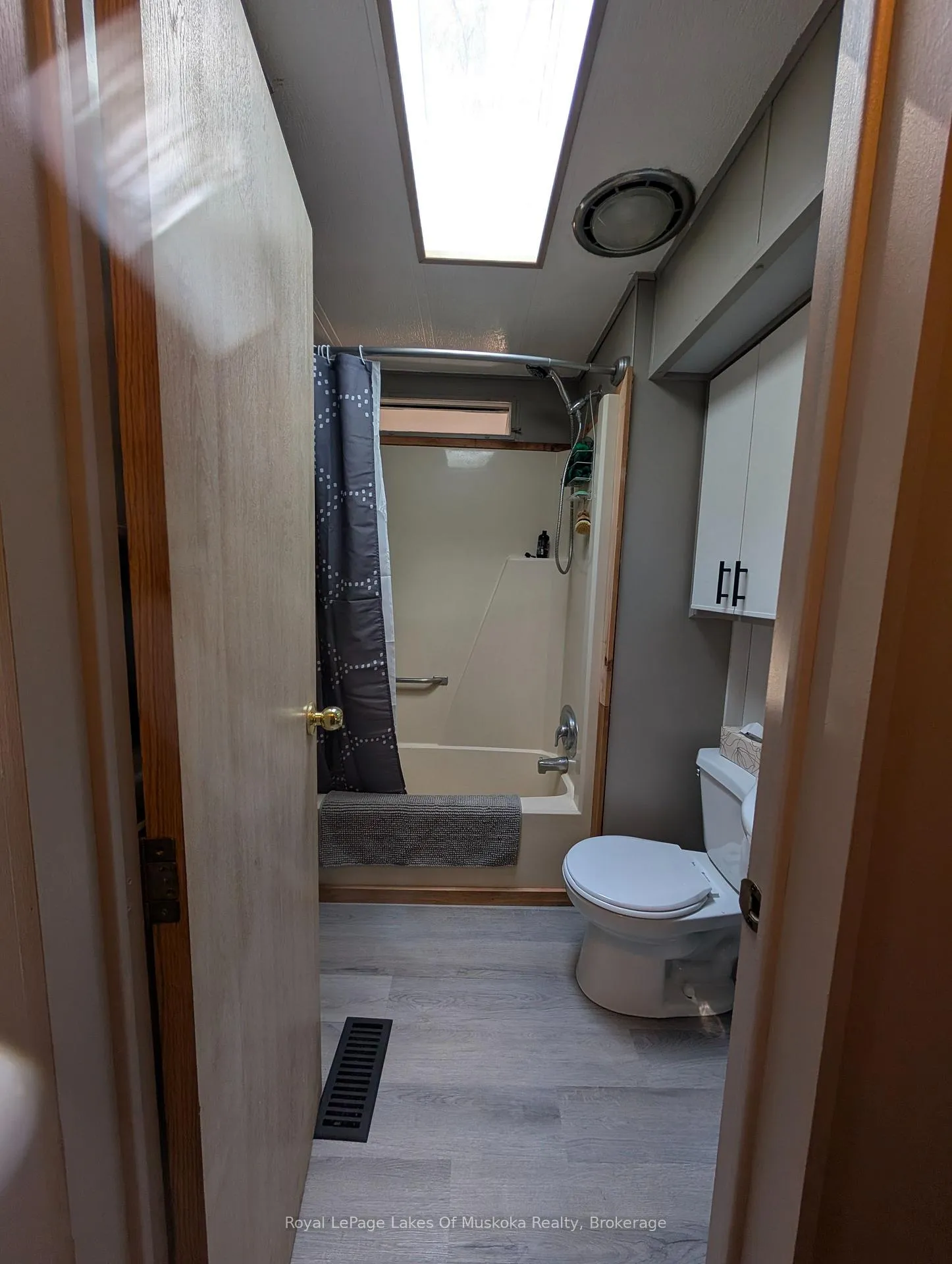 Photo 14 of Unit 48, 1007 Racoon Road, Gravenhurst, Morrison — HOMEH