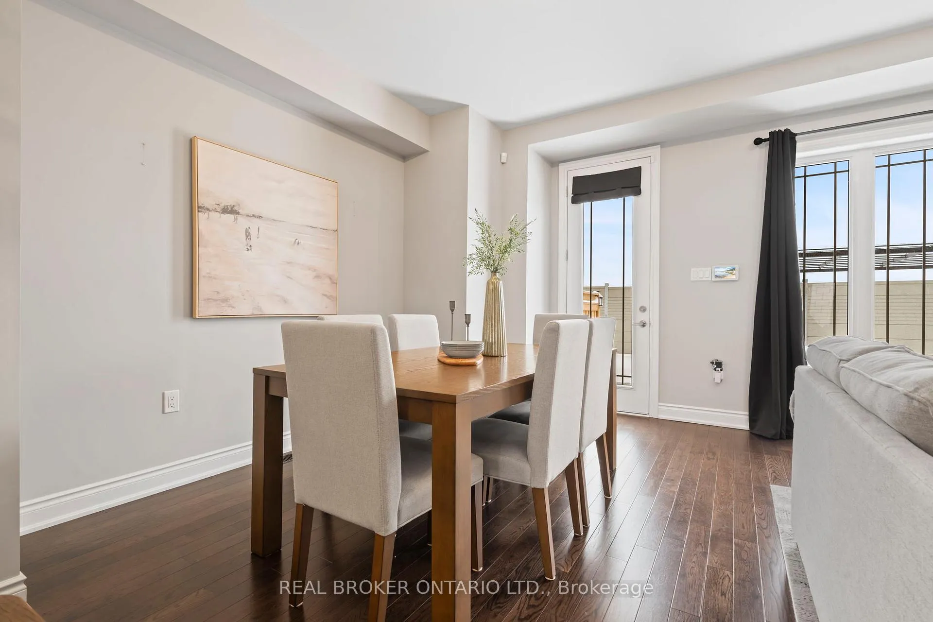 Photo 13 of 177 Walker Boulevard, New Tecumseth, Alliston — HOMEH
