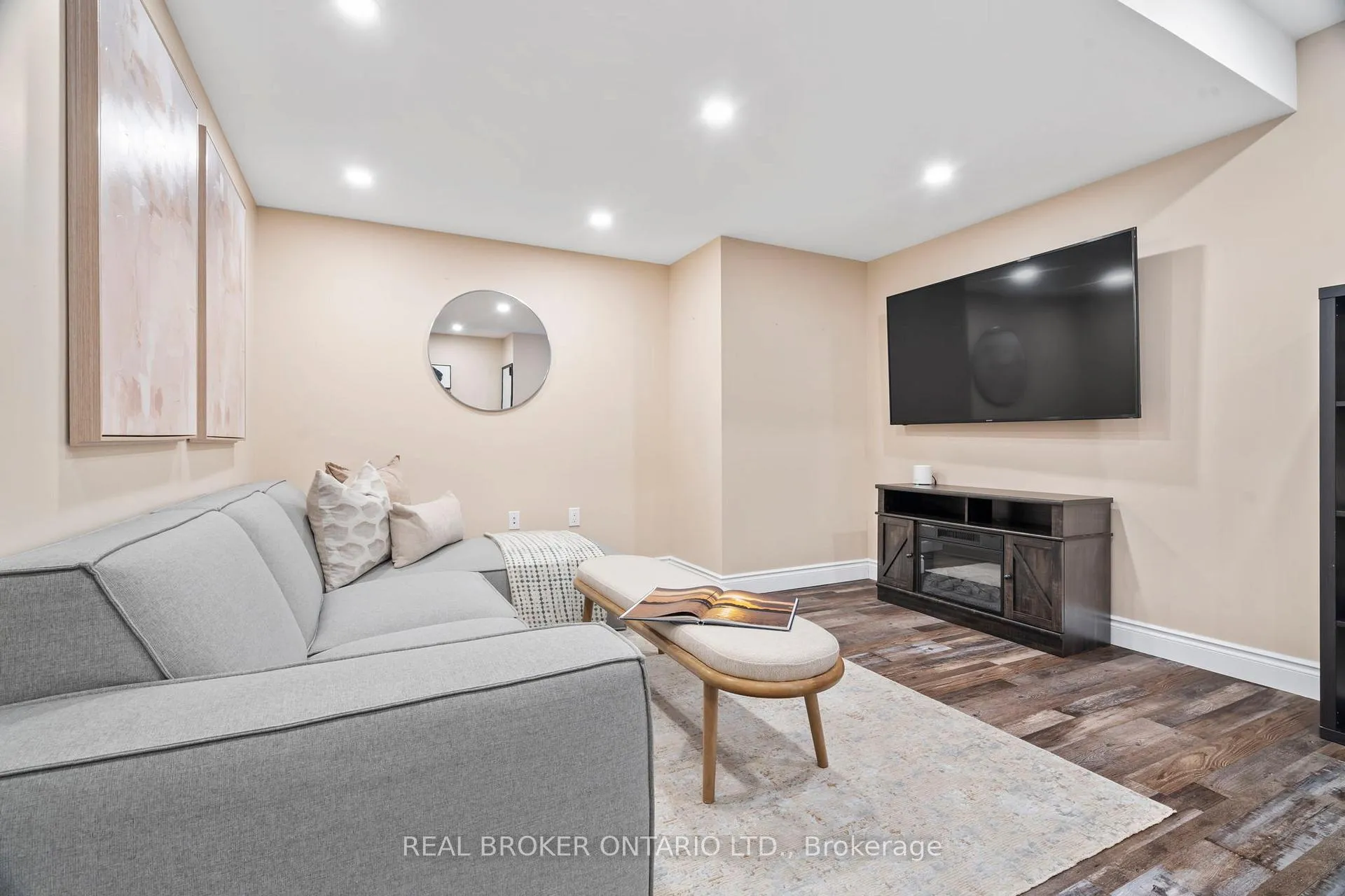 Photo 30 of 177 Walker Boulevard, New Tecumseth, Alliston — HOMEH