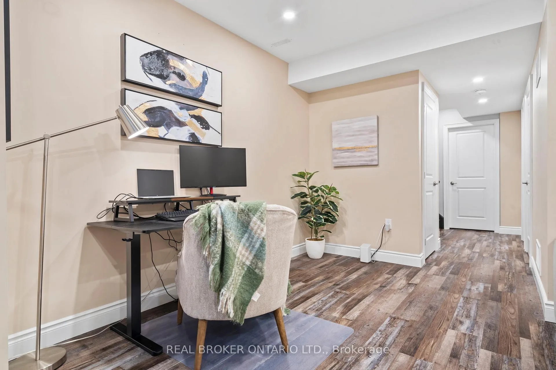 Photo 31 of 177 Walker Boulevard, New Tecumseth, Alliston — HOMEH