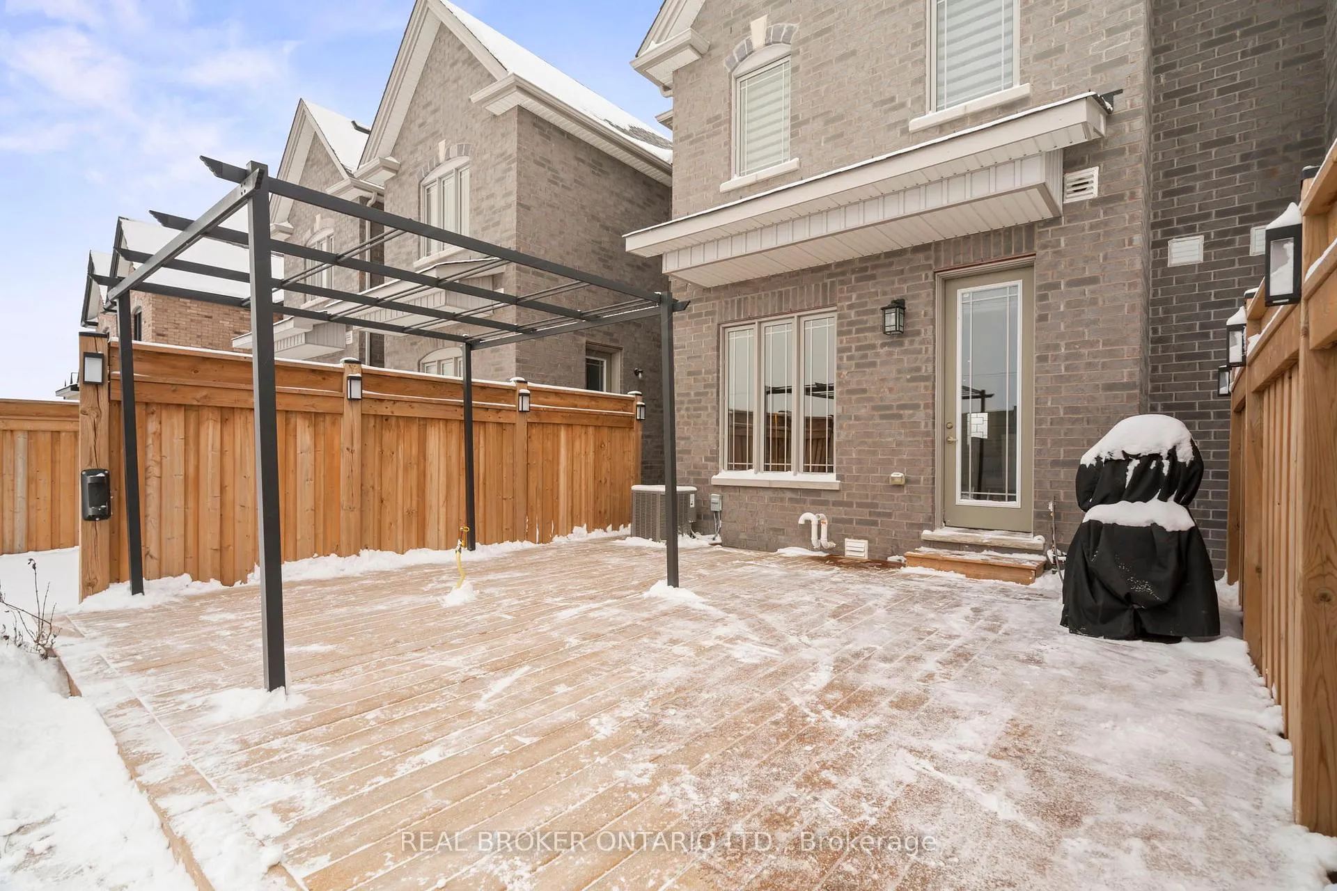 Photo 35 of 177 Walker Boulevard, New Tecumseth, Alliston — HOMEH