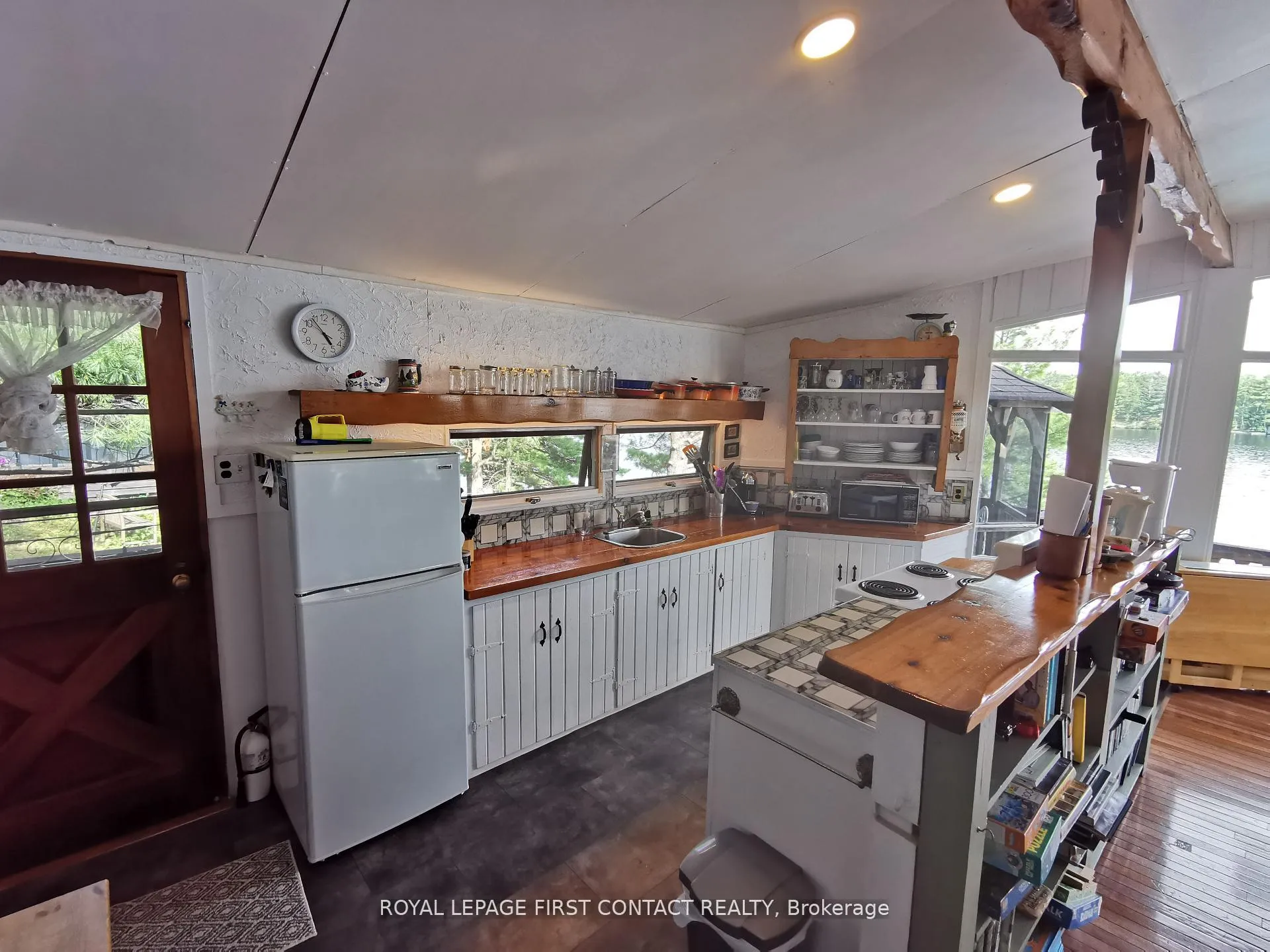 Photo 12 of 333 Healey Lake W/a, The Archipelago, Archipelago South — HOMEH