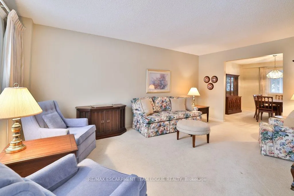 Photo 5 of 3224 Appollo Road, Burlington, Headon — HOMEH