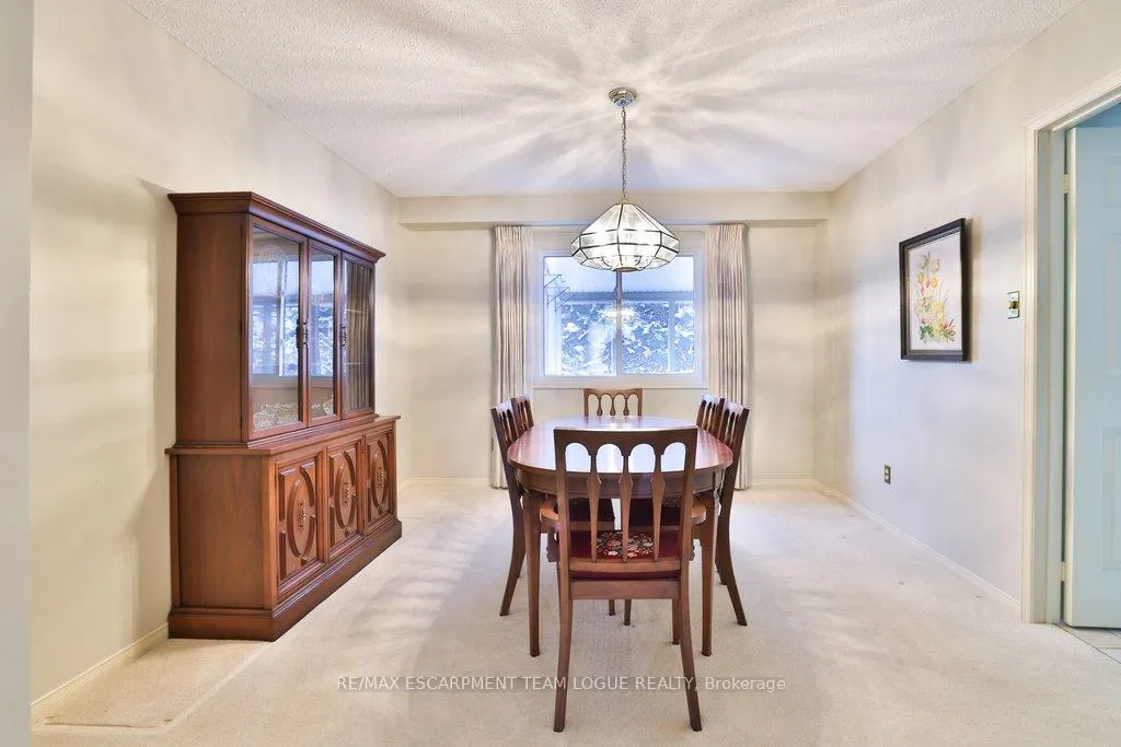 Photo 10 of 3224 Appollo Road, Burlington, Headon — HOMEH