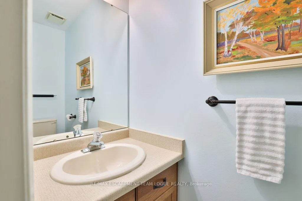 Photo 20 of 3224 Appollo Road, Burlington, Headon — HOMEH