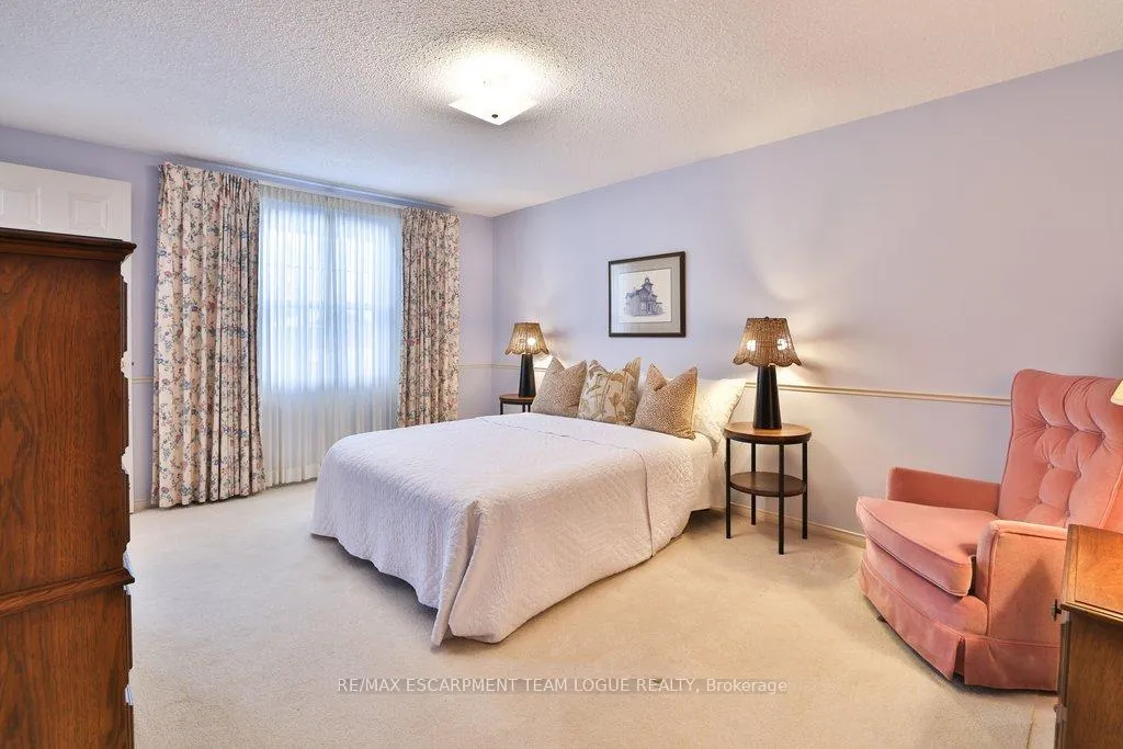 Photo 23 of 3224 Appollo Road, Burlington, Headon — HOMEH