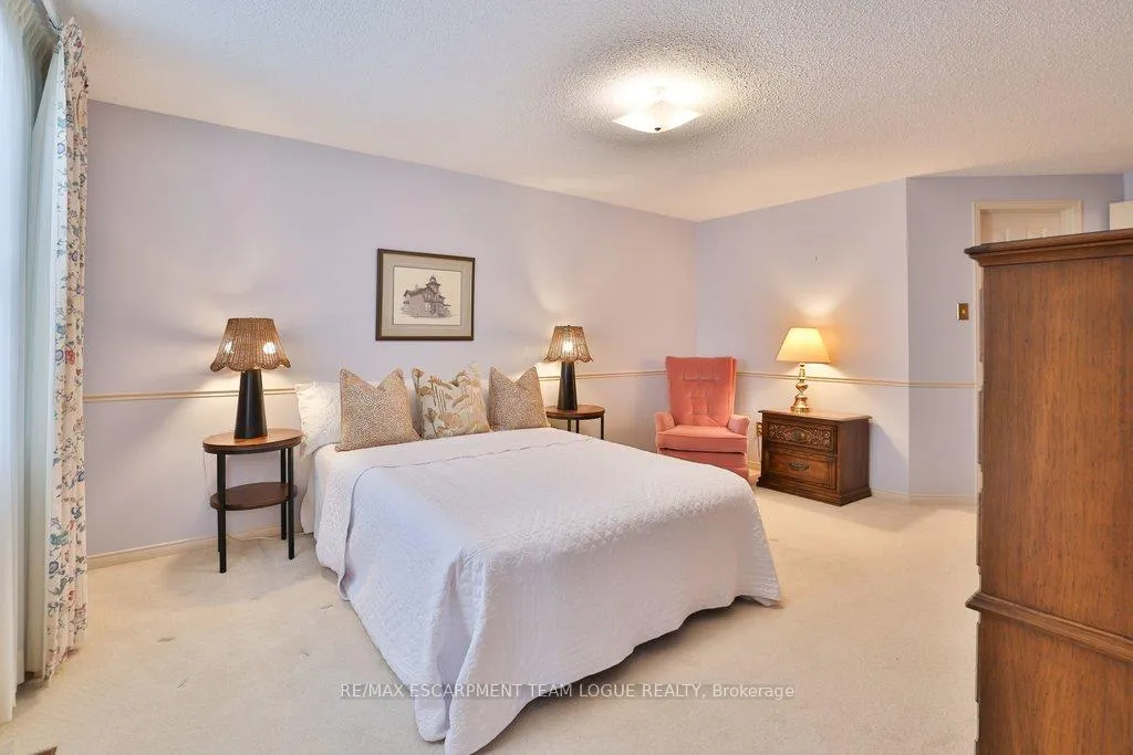 Photo 24 of 3224 Appollo Road, Burlington, Headon — HOMEH