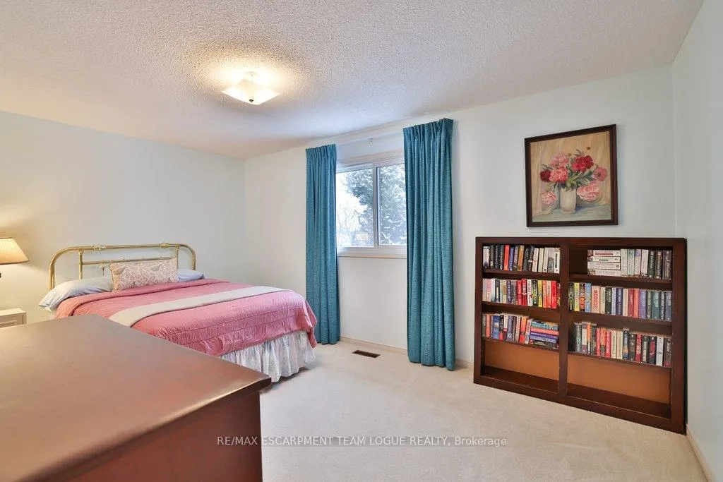 Photo 27 of 3224 Appollo Road, Burlington, Headon — HOMEH