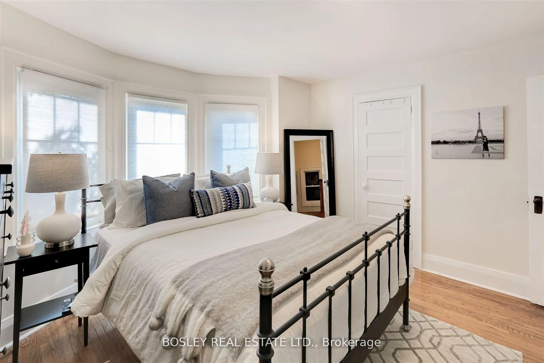 Photo 18 of 335 Woodbine Avenue, Toronto, The Beaches — HOMEH