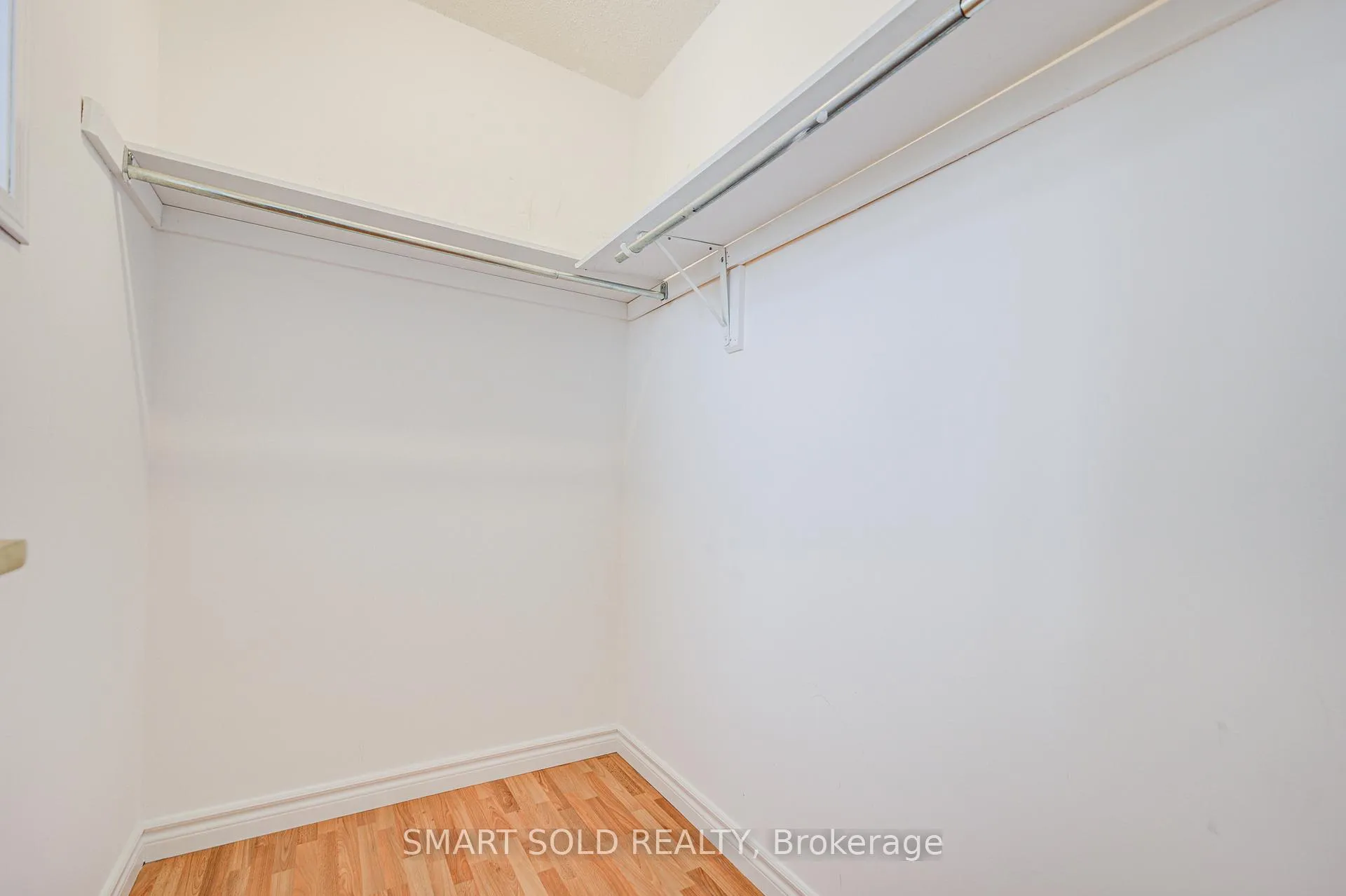 Photo 29 of 65 Kelso Crescent, Vaughan, Maple — HOMEH