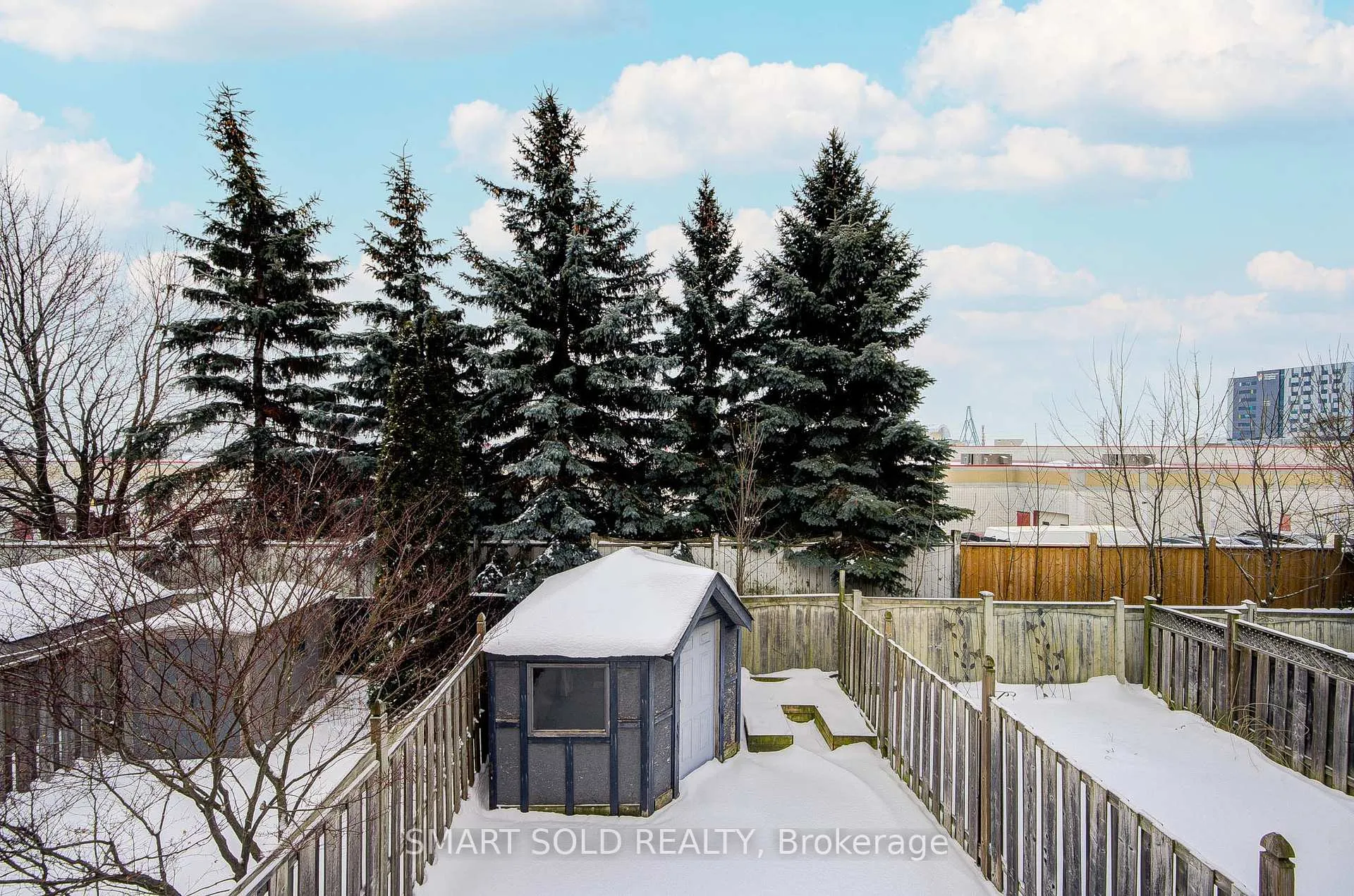 Photo 42 of 65 Kelso Crescent, Vaughan, Maple — HOMEH