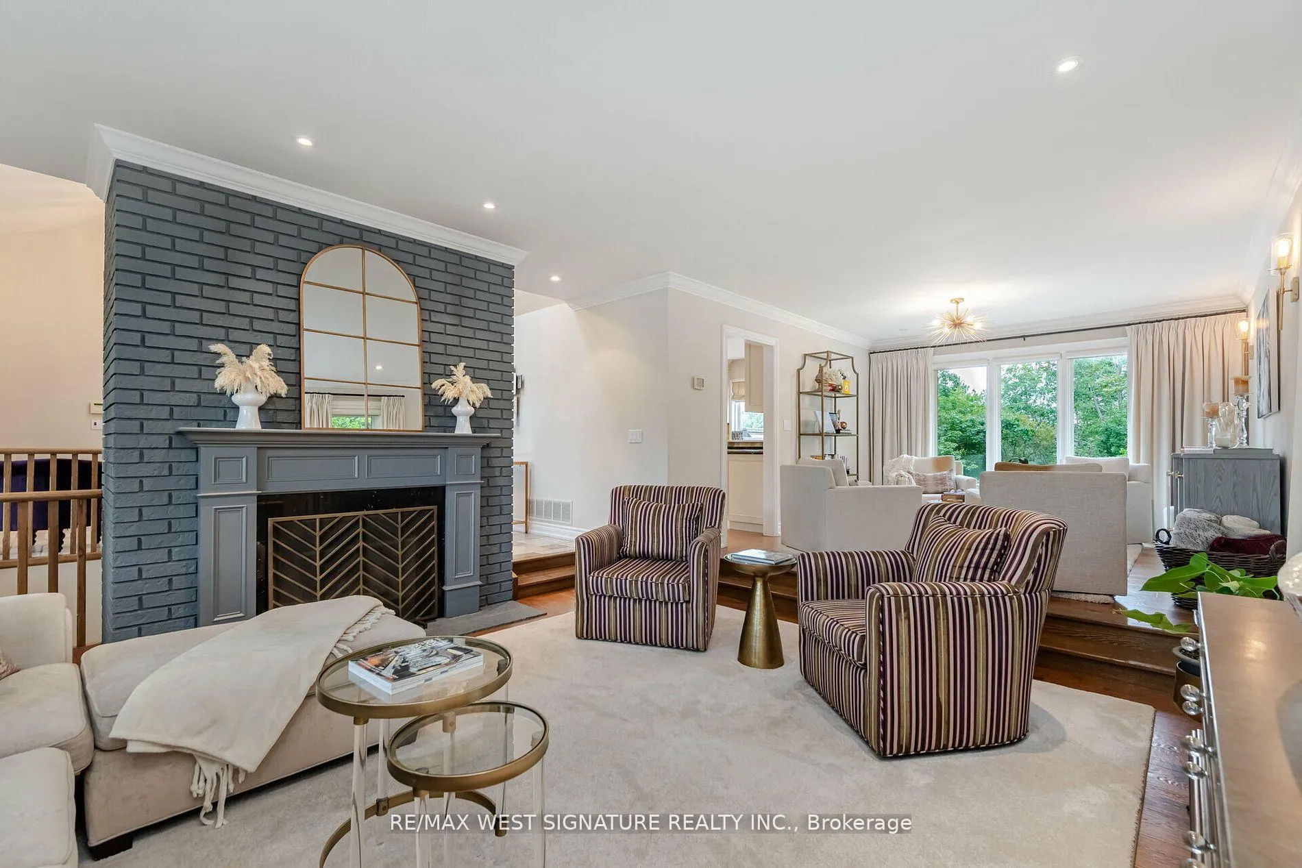 Photo 9 of 48 Curtis Crescent, King, King City — HOMEH
