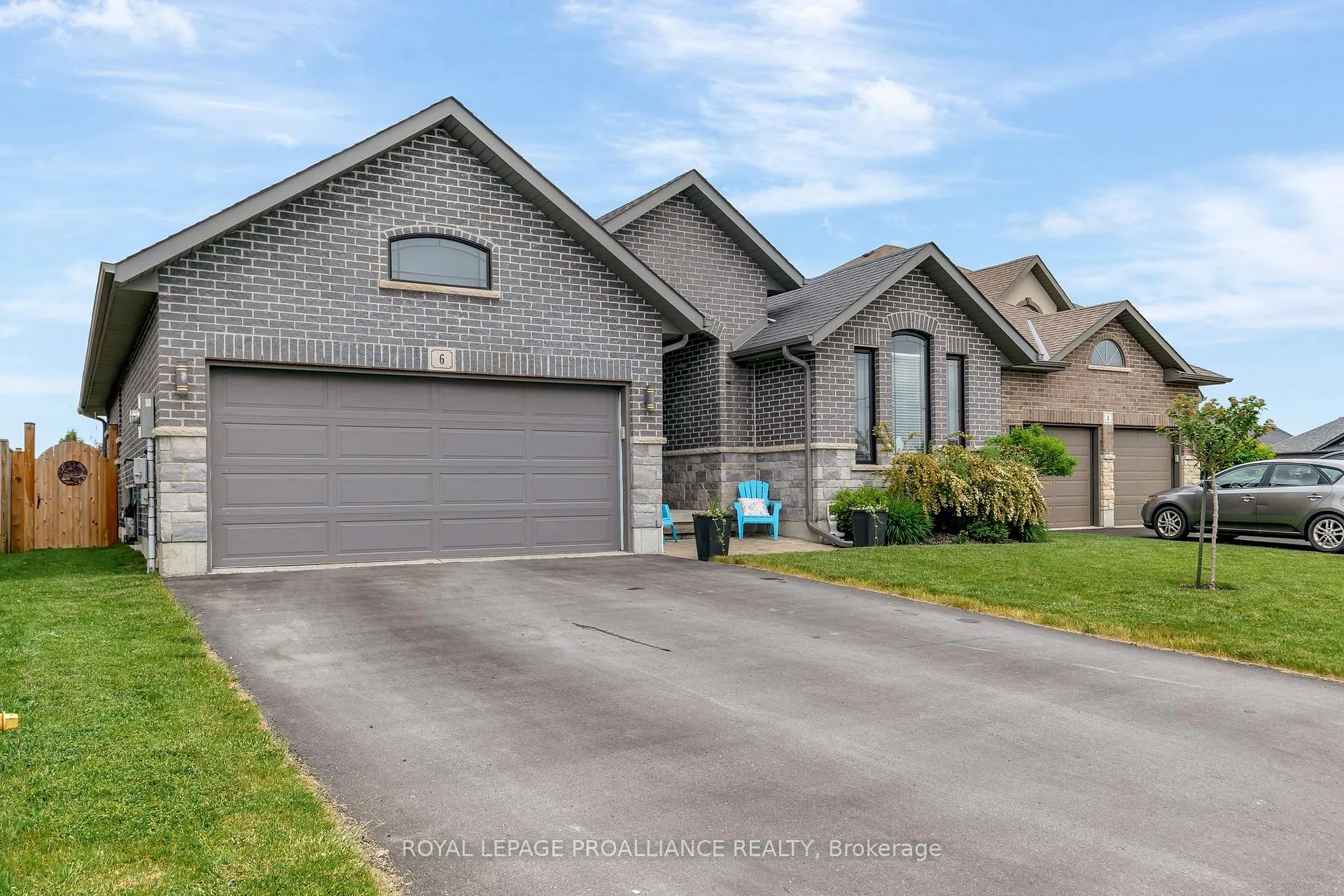 Photo 3 of 6 Kempton Avenue, Belleville, Thurlow Ward — HOMEH