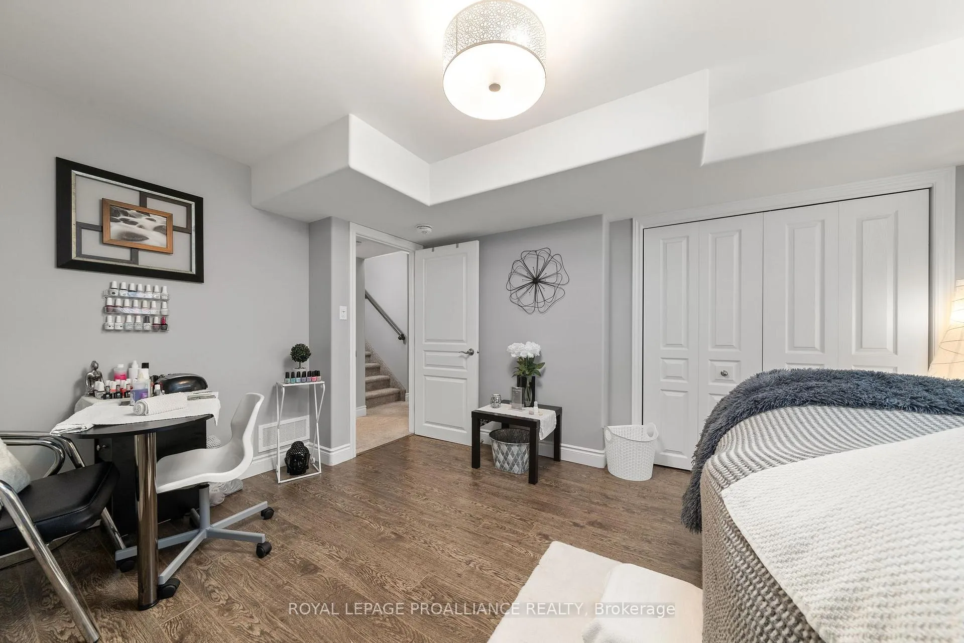 Photo 40 of 6 Kempton Avenue, Belleville, Thurlow Ward — HOMEH