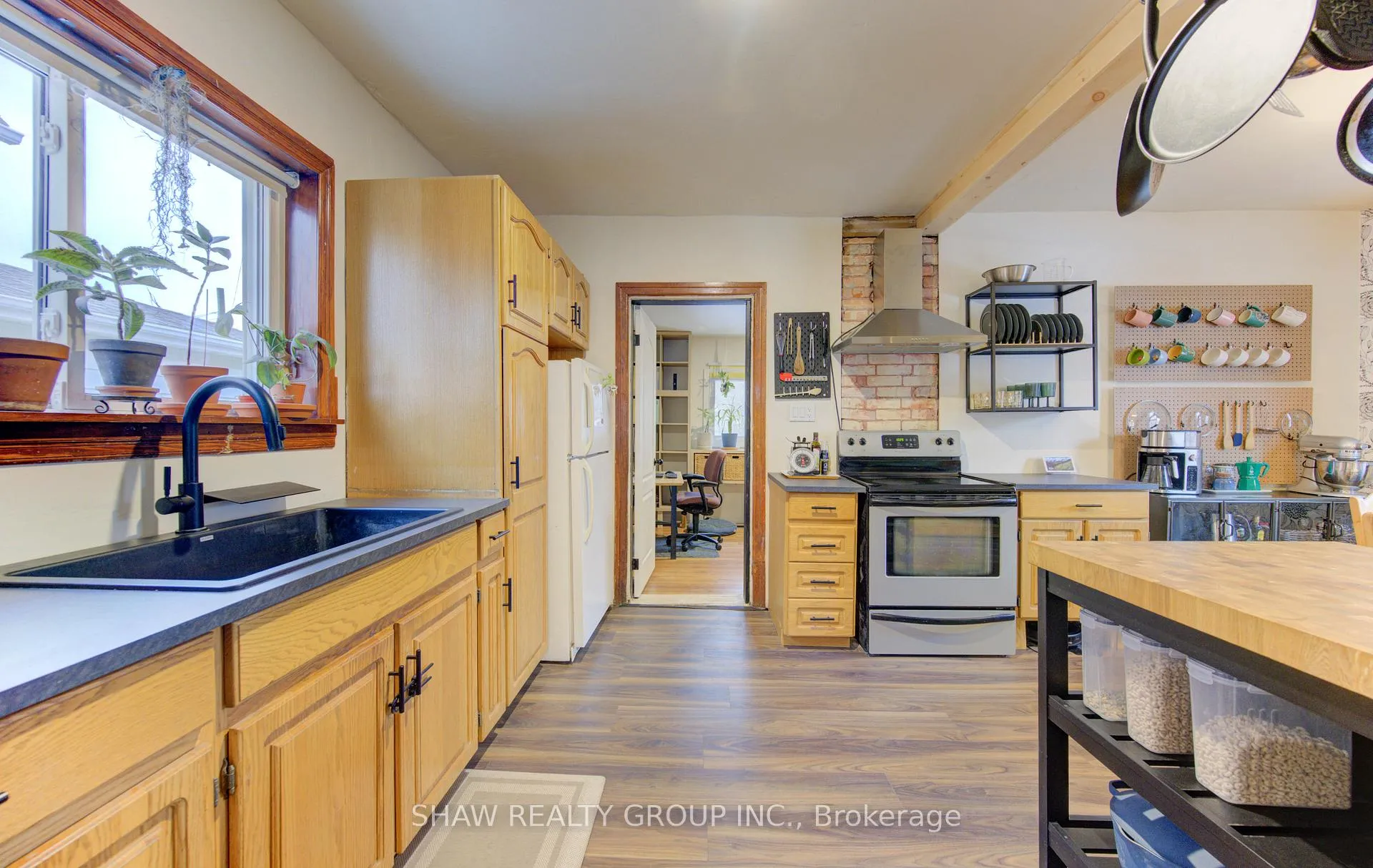 Photo 16 of 257 Guelph Street, Kitchener, Fairfield — HOMEH