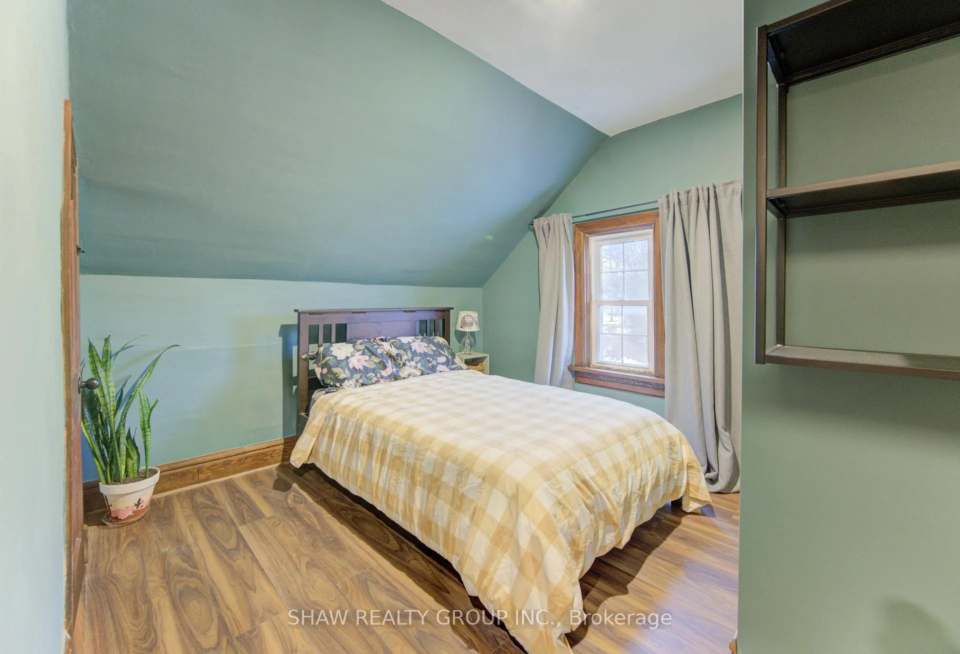 Photo 29 of 257 Guelph Street, Kitchener, Fairfield — HOMEH