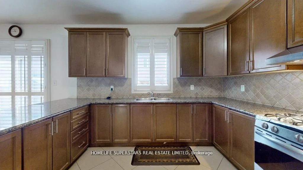 Photo 14 of 36 Campi Road, Vaughan, Vellore Village — HOMEH