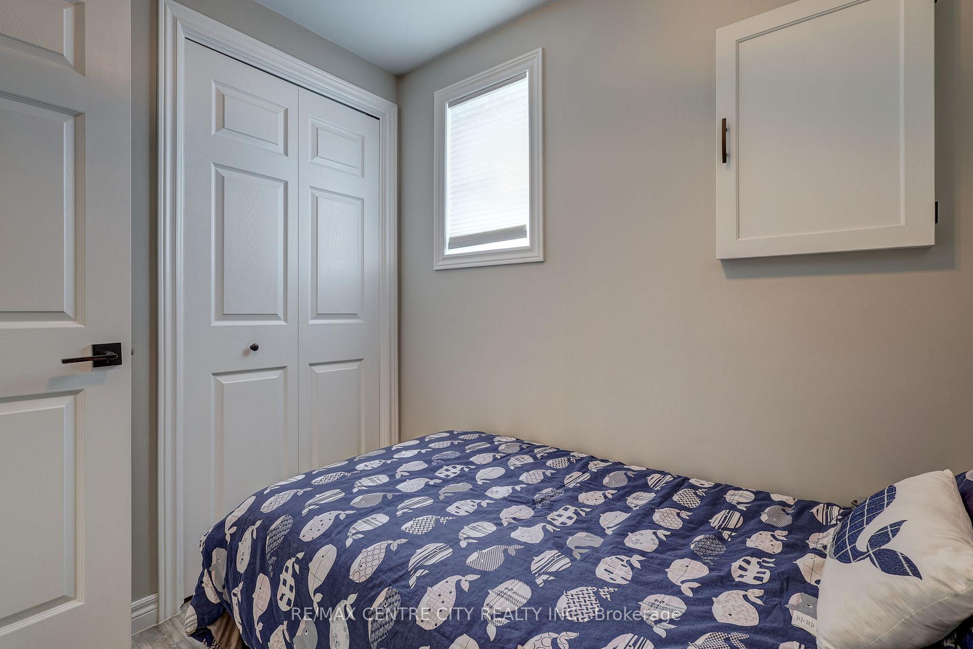 Photo 20 of 417A Edith Cavell Boulevard, Central Elgin, Rural Central Elgin — HOMEH