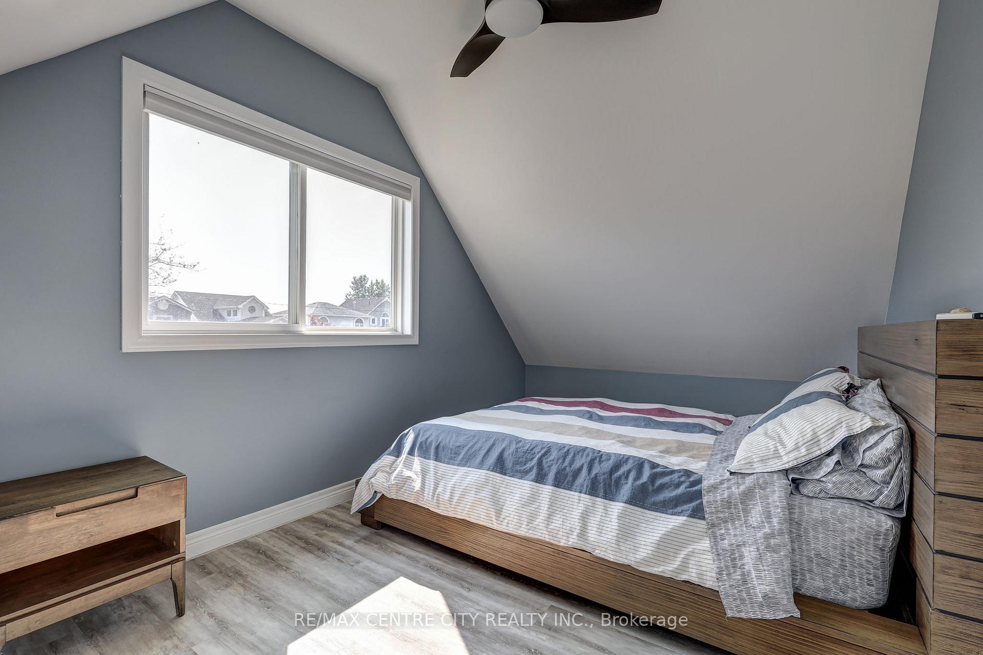 Photo 29 of 417A Edith Cavell Boulevard, Central Elgin, Rural Central Elgin — HOMEH