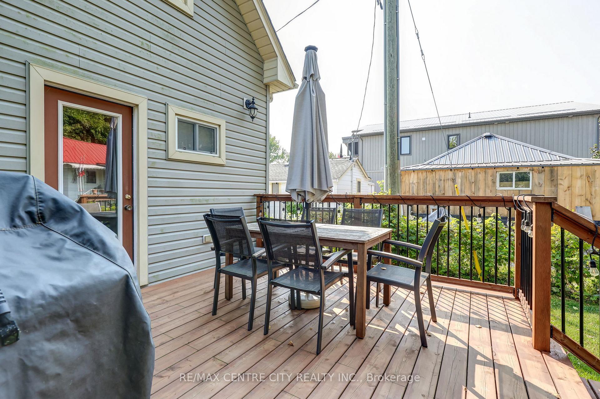 Photo 36 of 417A Edith Cavell Boulevard, Central Elgin, Rural Central Elgin — HOMEH