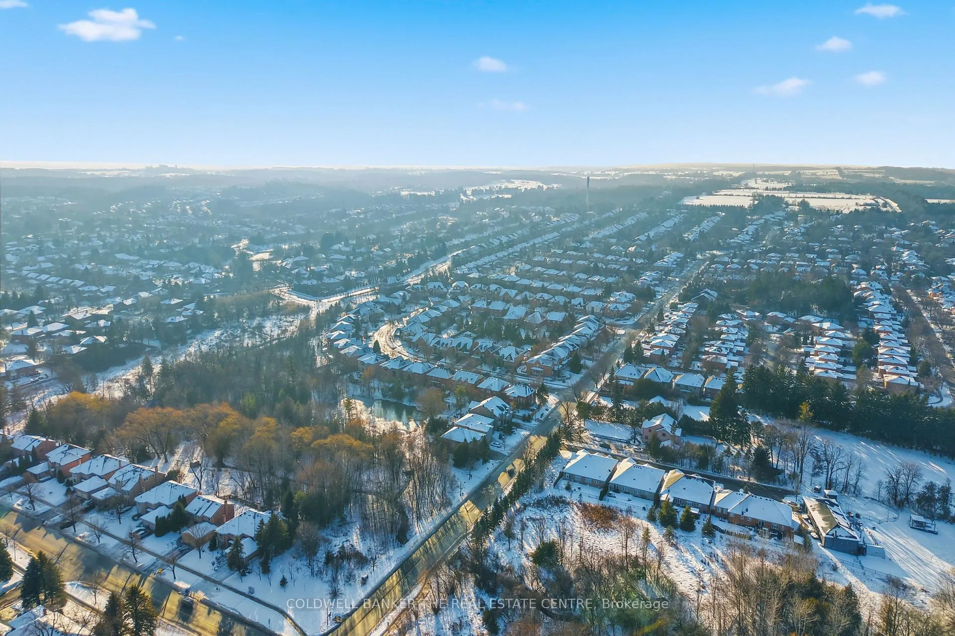 Photo 46 of 19 Deerhorn Crescent, Aurora, Aurora Highlands — HOMEH