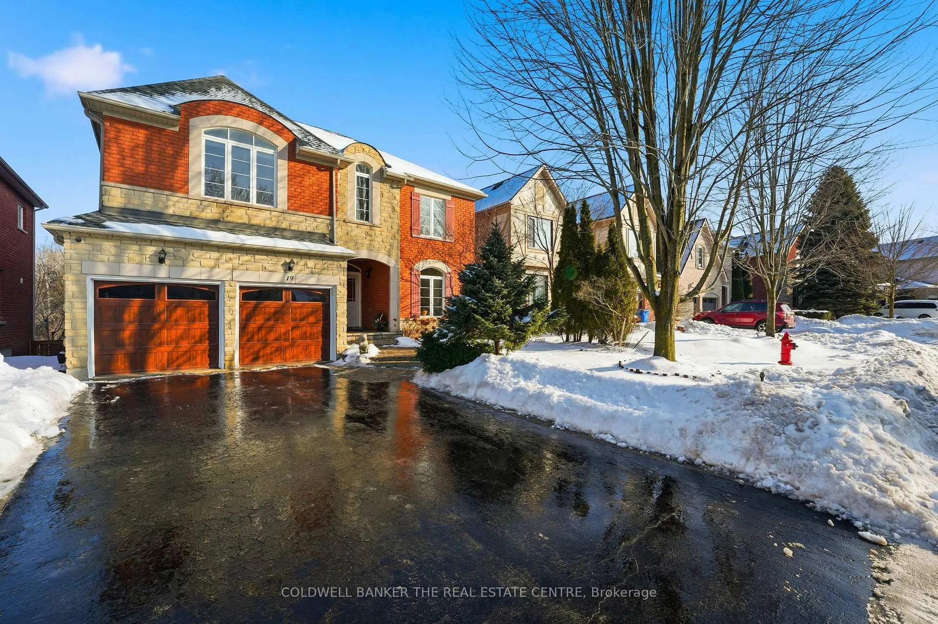 Photo 47 of 19 Deerhorn Crescent, Aurora, Aurora Highlands — HOMEH