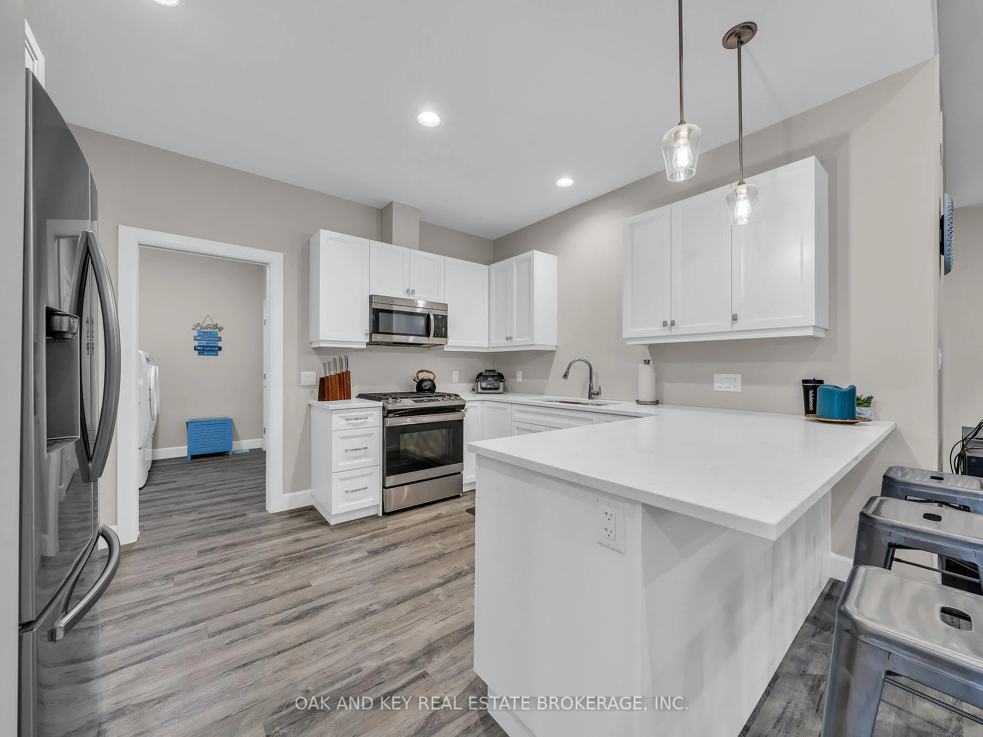 Photo 8 of 16 Duskridge Road, Chatham-Kent, Chatham — HOMEH