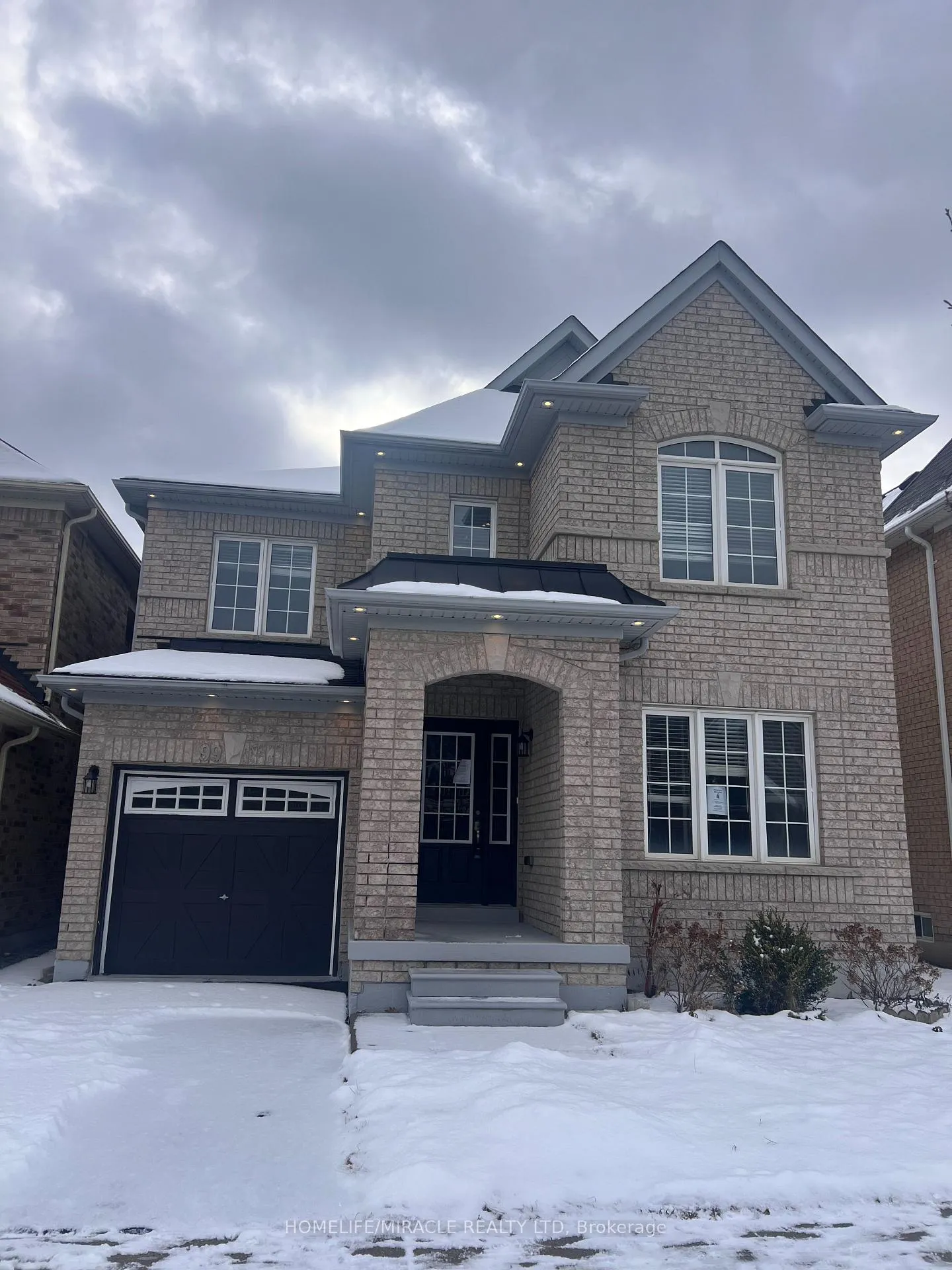 Photo 2 of 99 Oswell Drive, Ajax, Northeast Ajax — HOMEH