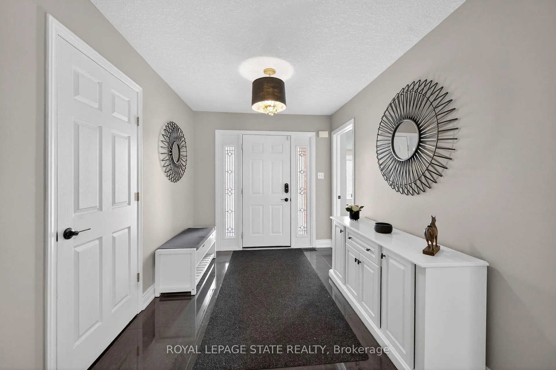 Photo 3 of 90 Kortright Road E, Guelph, Kortright East — HOMEH