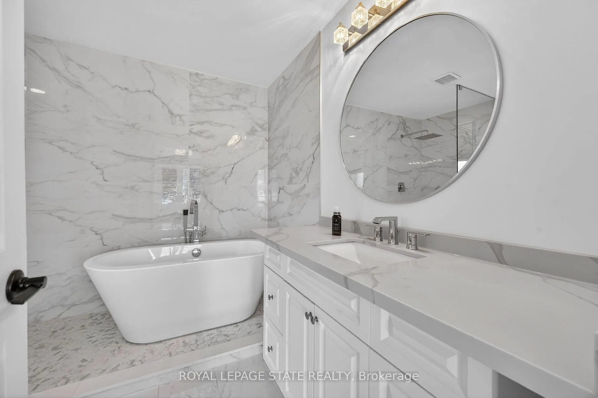 Photo 7 of 90 Kortright Road E, Guelph, Kortright East — HOMEH