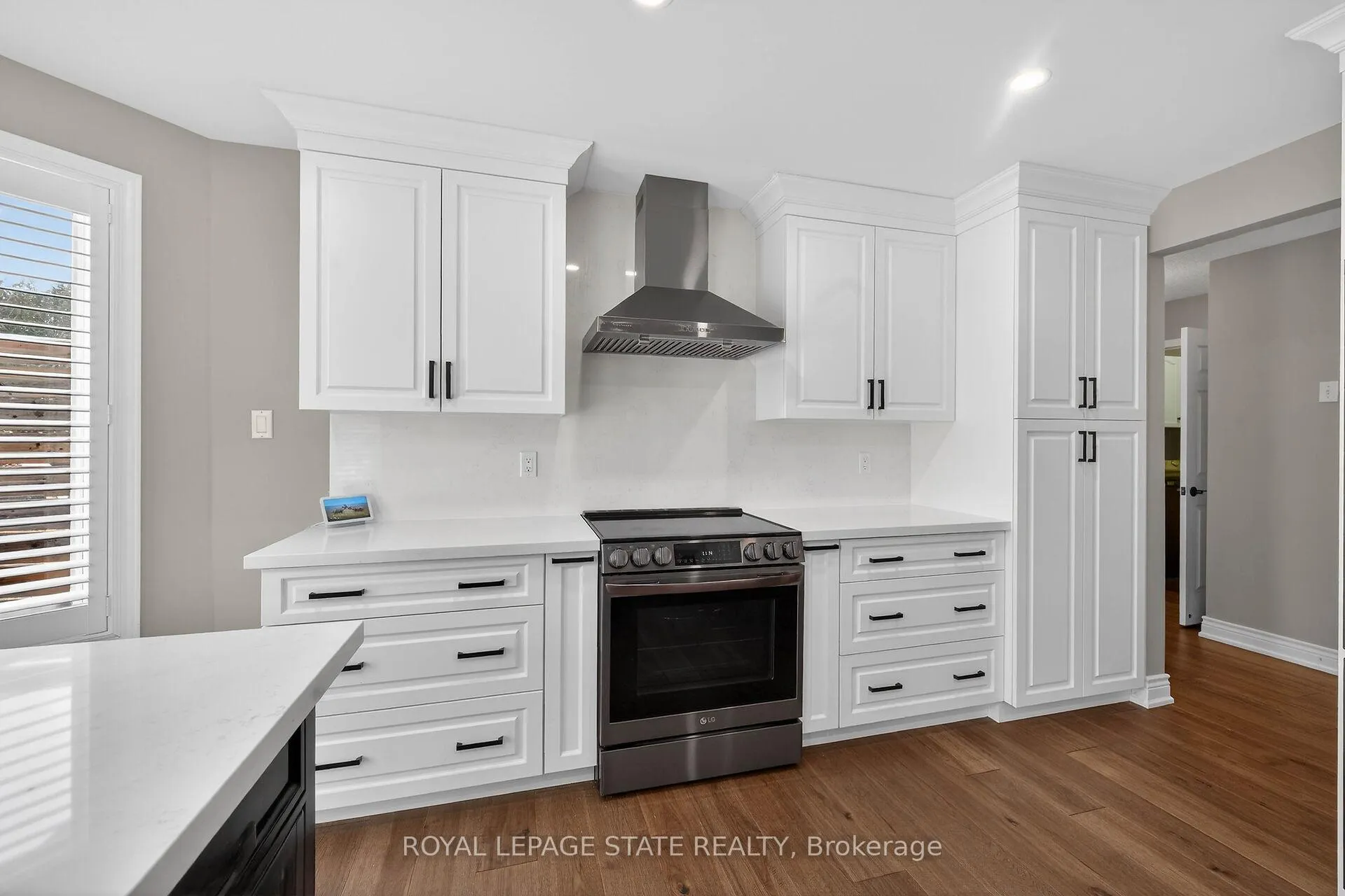 Photo 20 of 90 Kortright Road E, Guelph, Kortright East — HOMEH