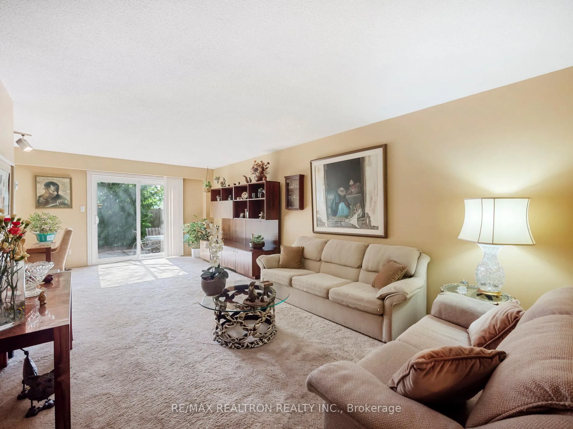 Photo 7 of 24 Fraser Street, Markham, Aileen-Willowbrook — HOMEH
