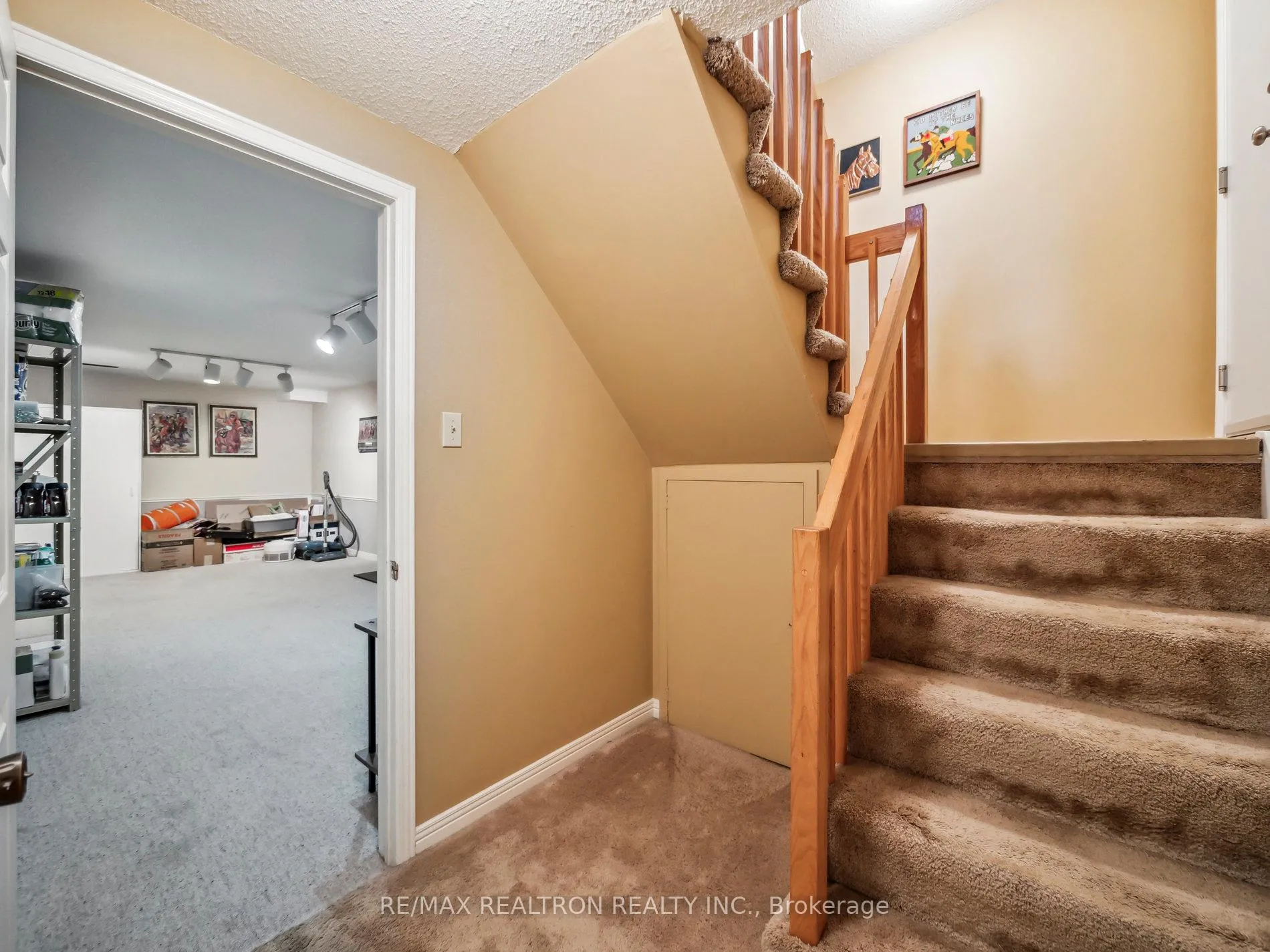 Photo 21 of 24 Fraser Street, Markham, Aileen-Willowbrook — HOMEH