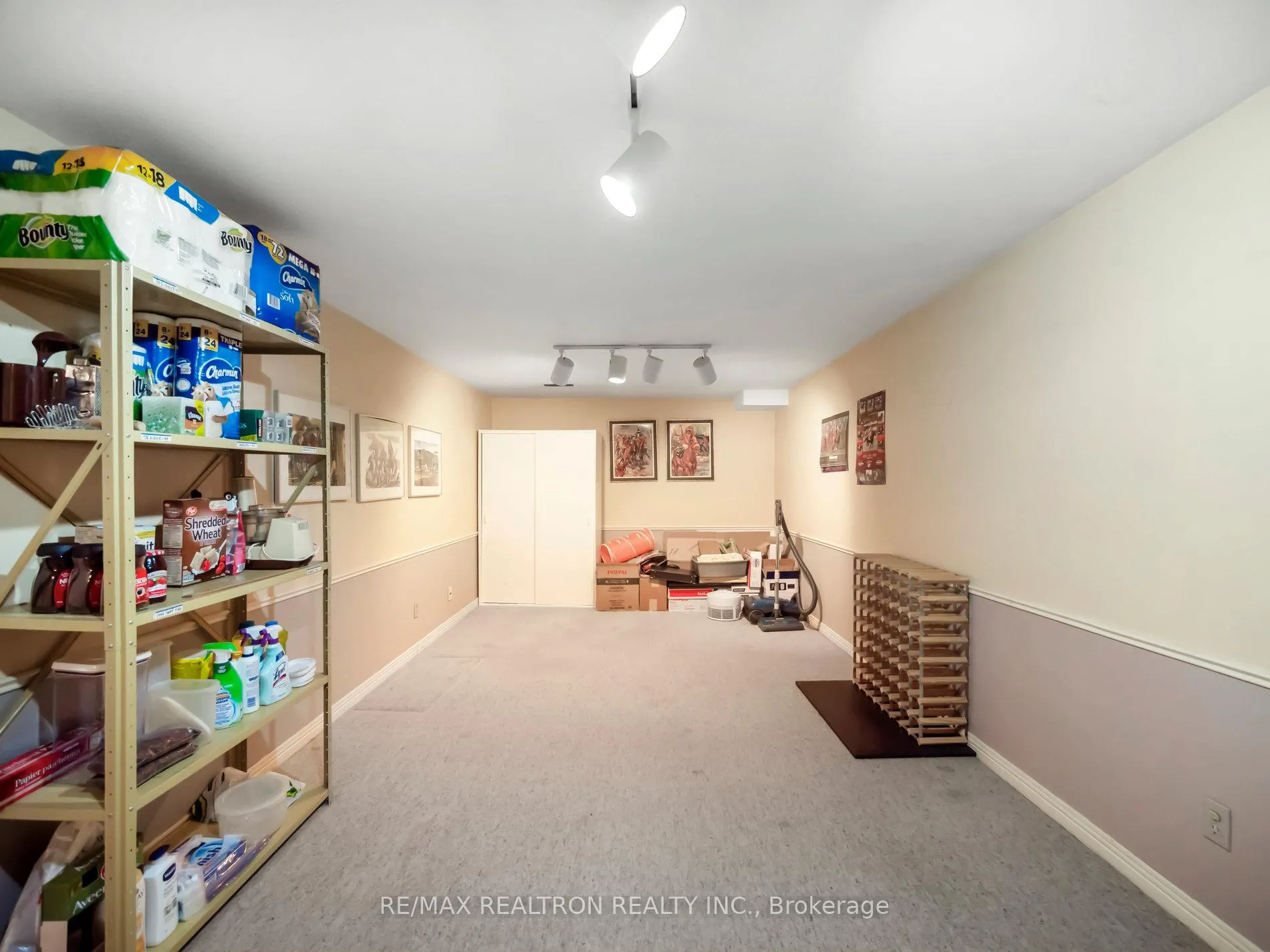 Photo 22 of 24 Fraser Street, Markham, Aileen-Willowbrook — HOMEH