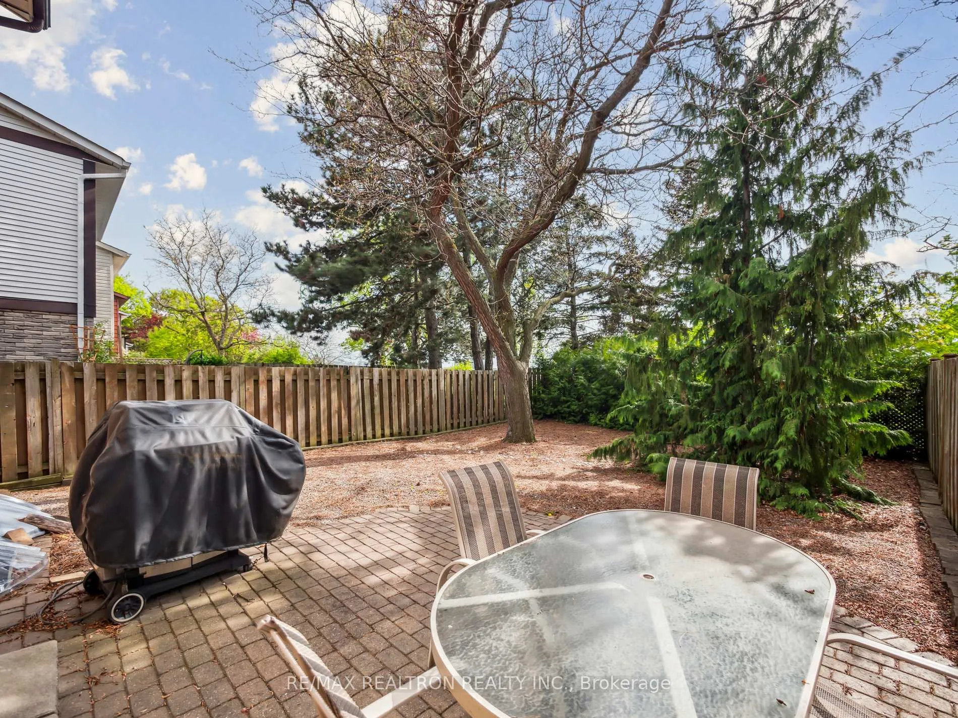 Photo 30 of 24 Fraser Street, Markham, Aileen-Willowbrook — HOMEH