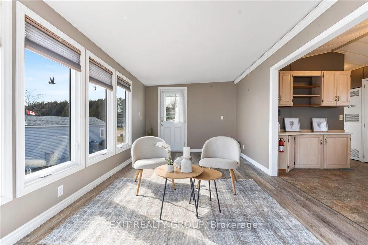 Photo 1 of Unit 9, 116 Cedardale Road, Brighton, Rural Brighton — HOMEH