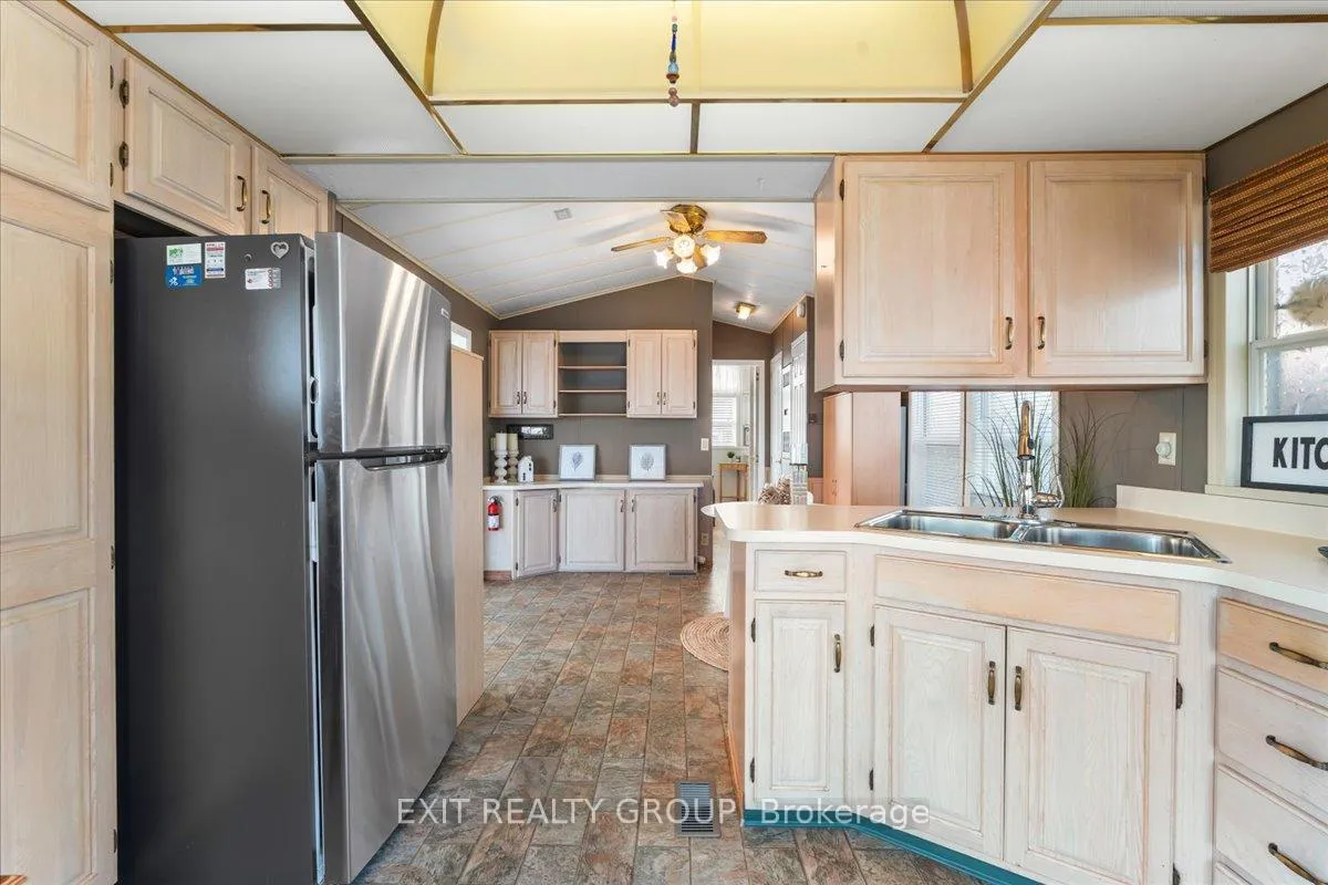 Photo 9 of Unit 9, 116 Cedardale Road, Brighton, Rural Brighton — HOMEH