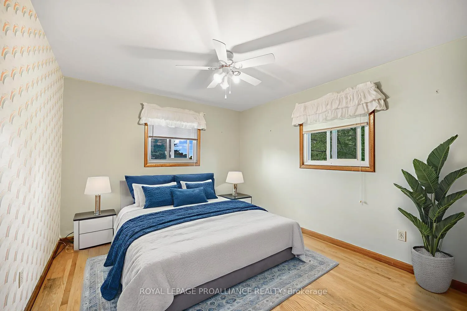 Photo 32 of 14 Davison Avenue, Brockville — HOMEH