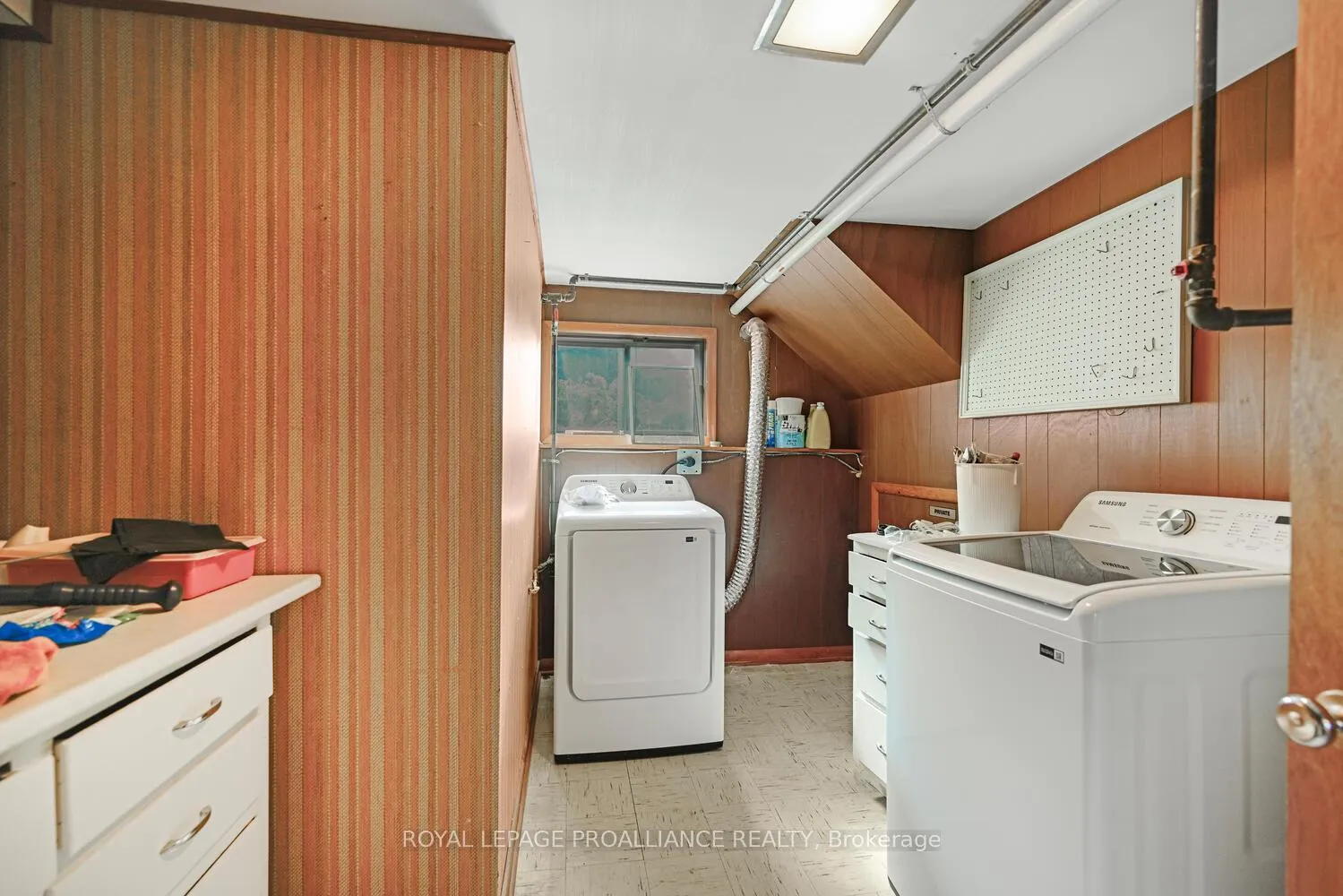 Photo 33 of 14 Davison Avenue, Brockville — HOMEH