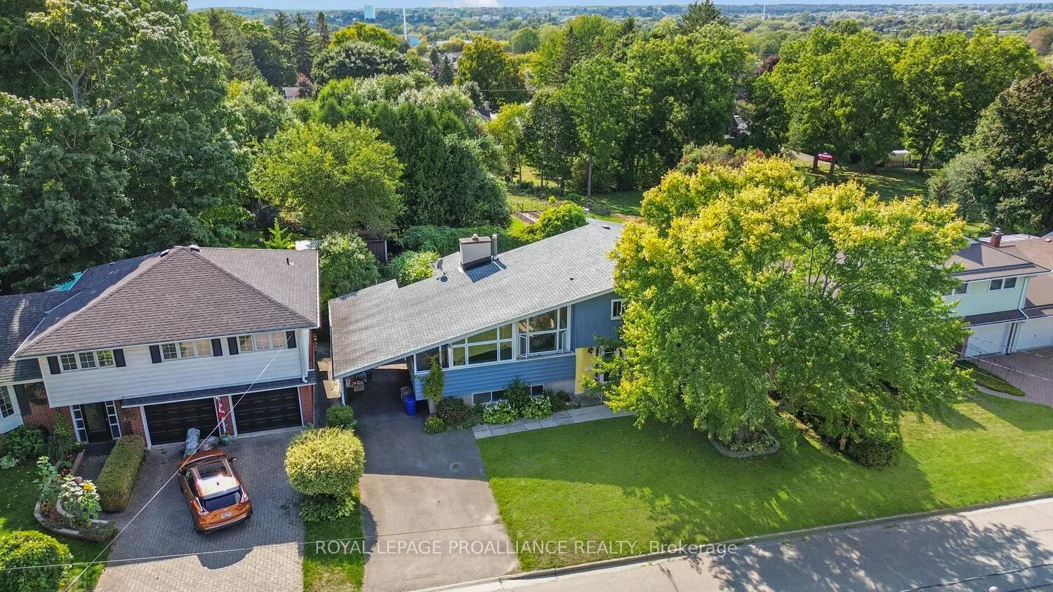 Photo 38 of 14 Davison Avenue, Brockville — HOMEH