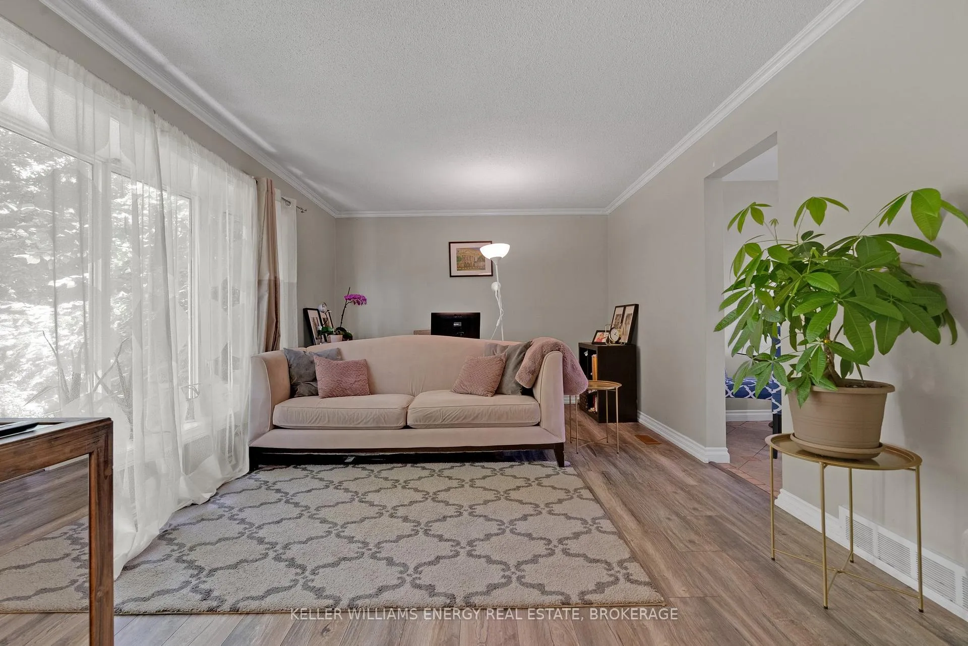 Photo 8 of 33 Beatty Road, Ajax, Central — HOMEH